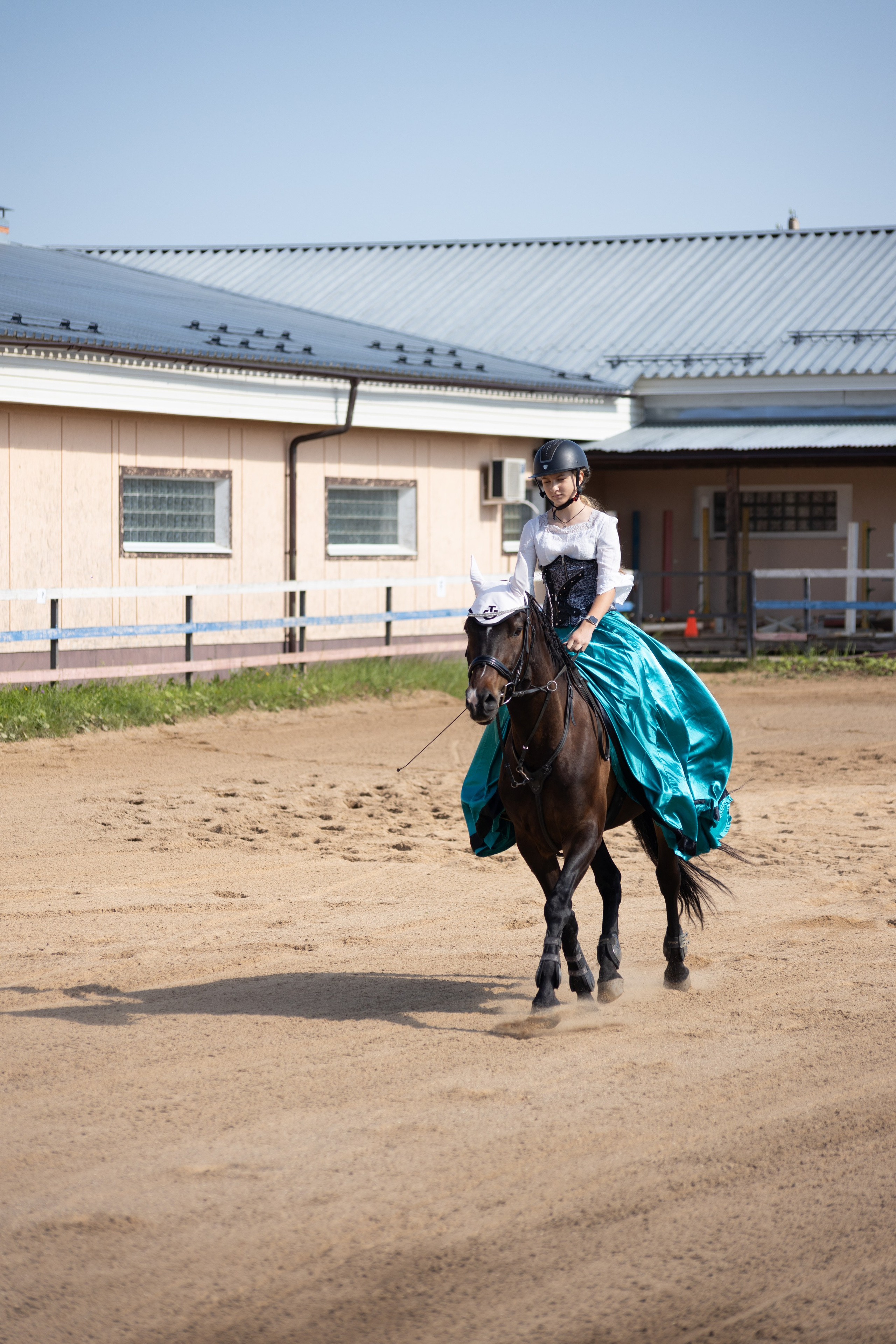 Конюшня. Фотограф в Москве и Истре