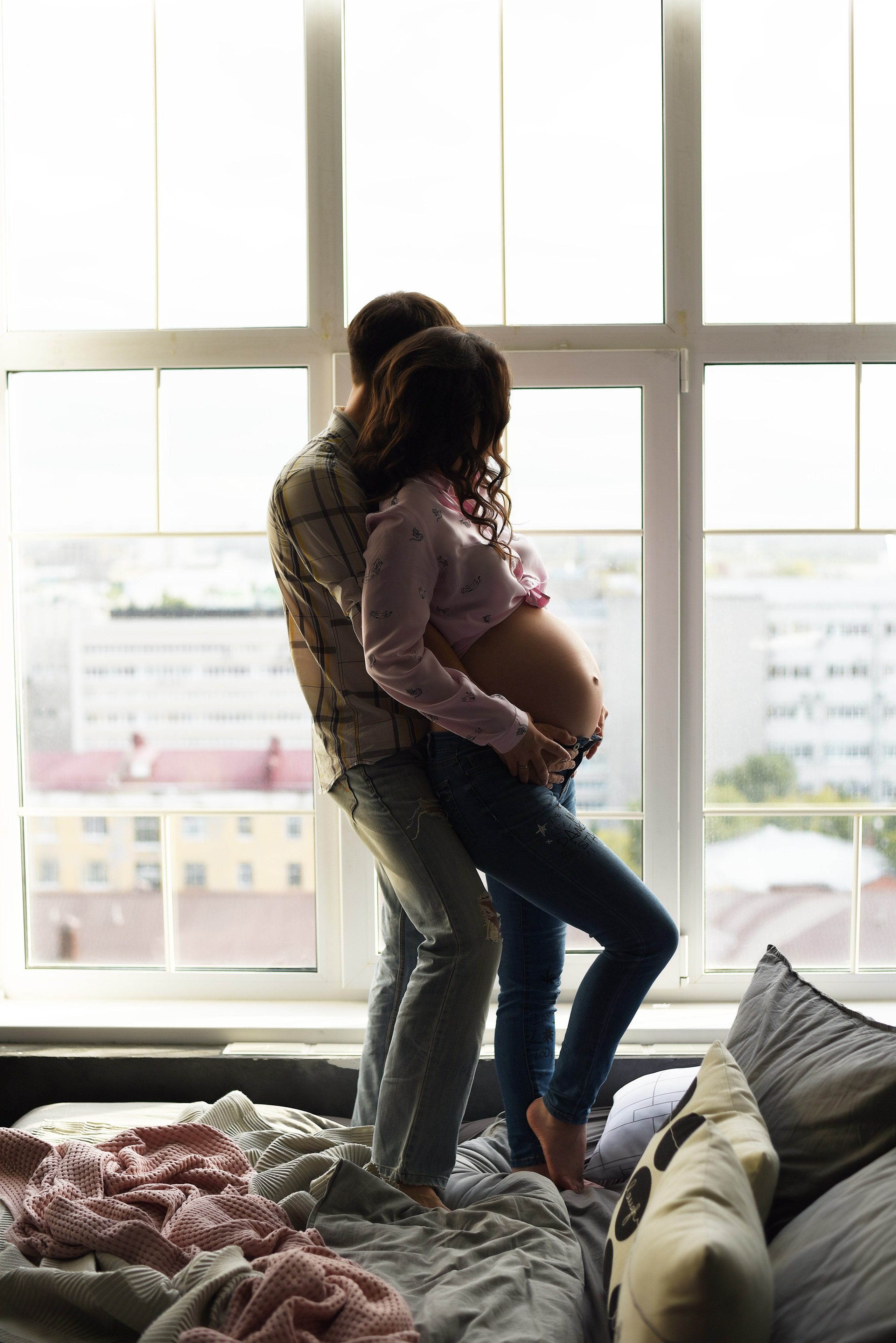 Фотосессия беременности студийная съемка. Свадебный, семейный, детский, контент фотограф в Омске Максим Ильин