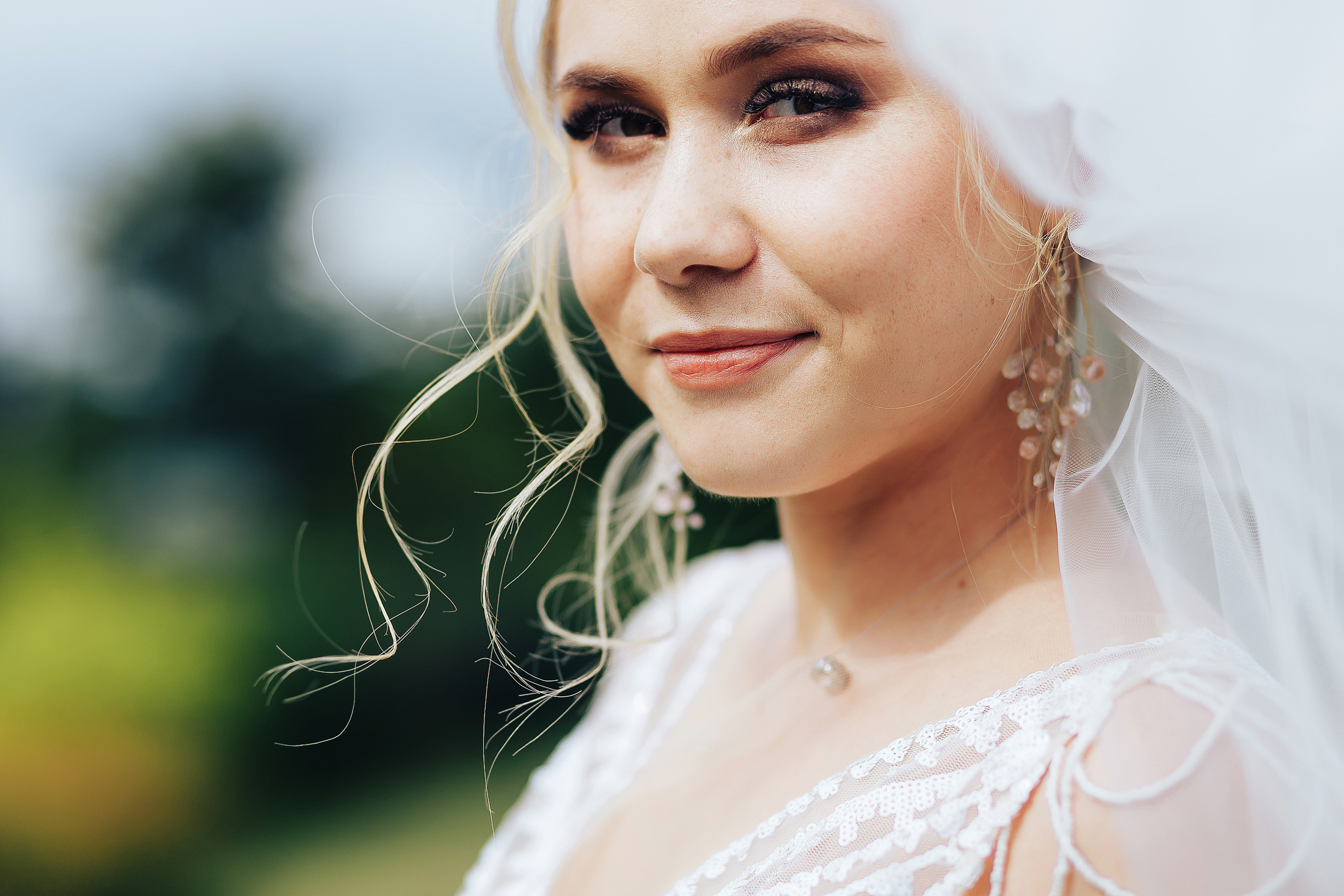 Свадебная фотосессия на сцене. Фотосъемка и видеосъемка в Калининграде Liveemotion.pro