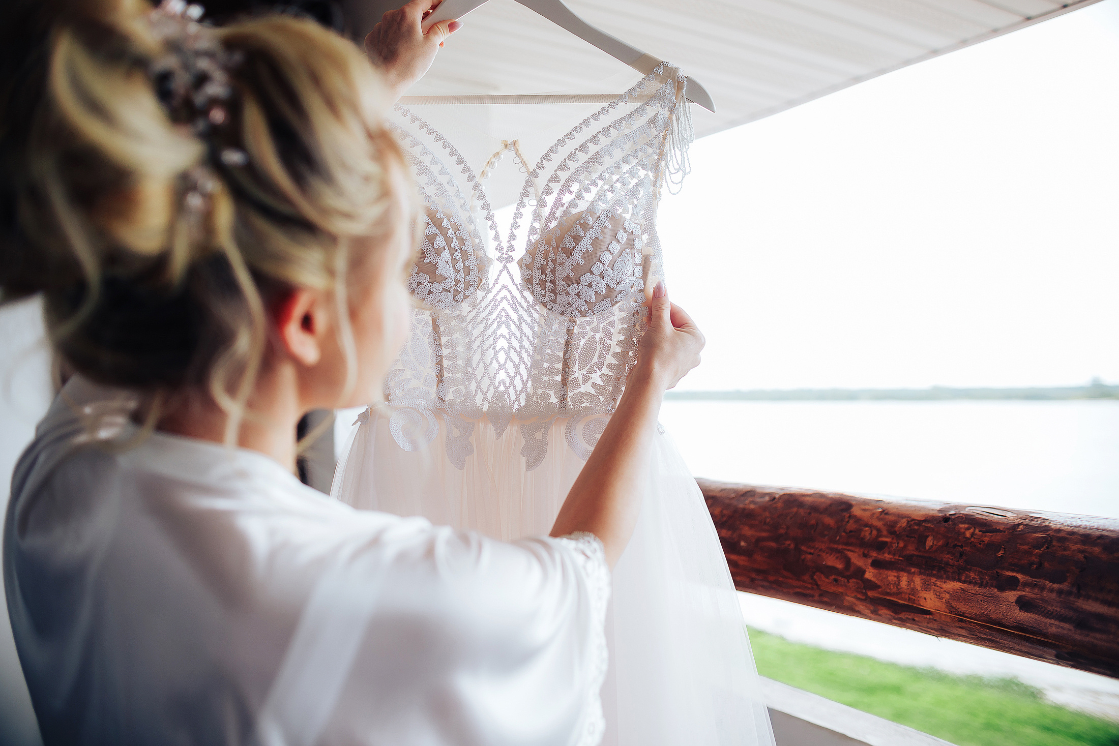 Свадебная фотосессия на сцене. Фотосъемка и видеосъемка в Калининграде Liveemotion.pro