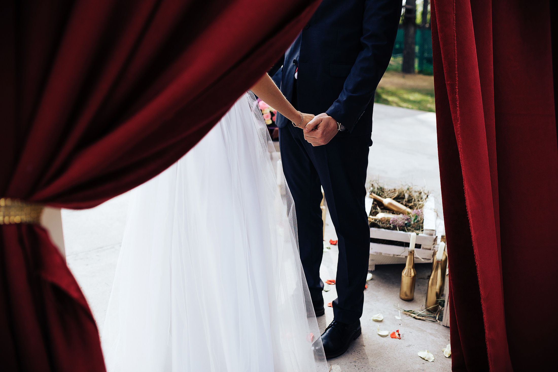 Молодежная фотосъемка свадьбы с бургерами. Фотосъемка и видеосъемка в Калининграде Liveemotion.pro