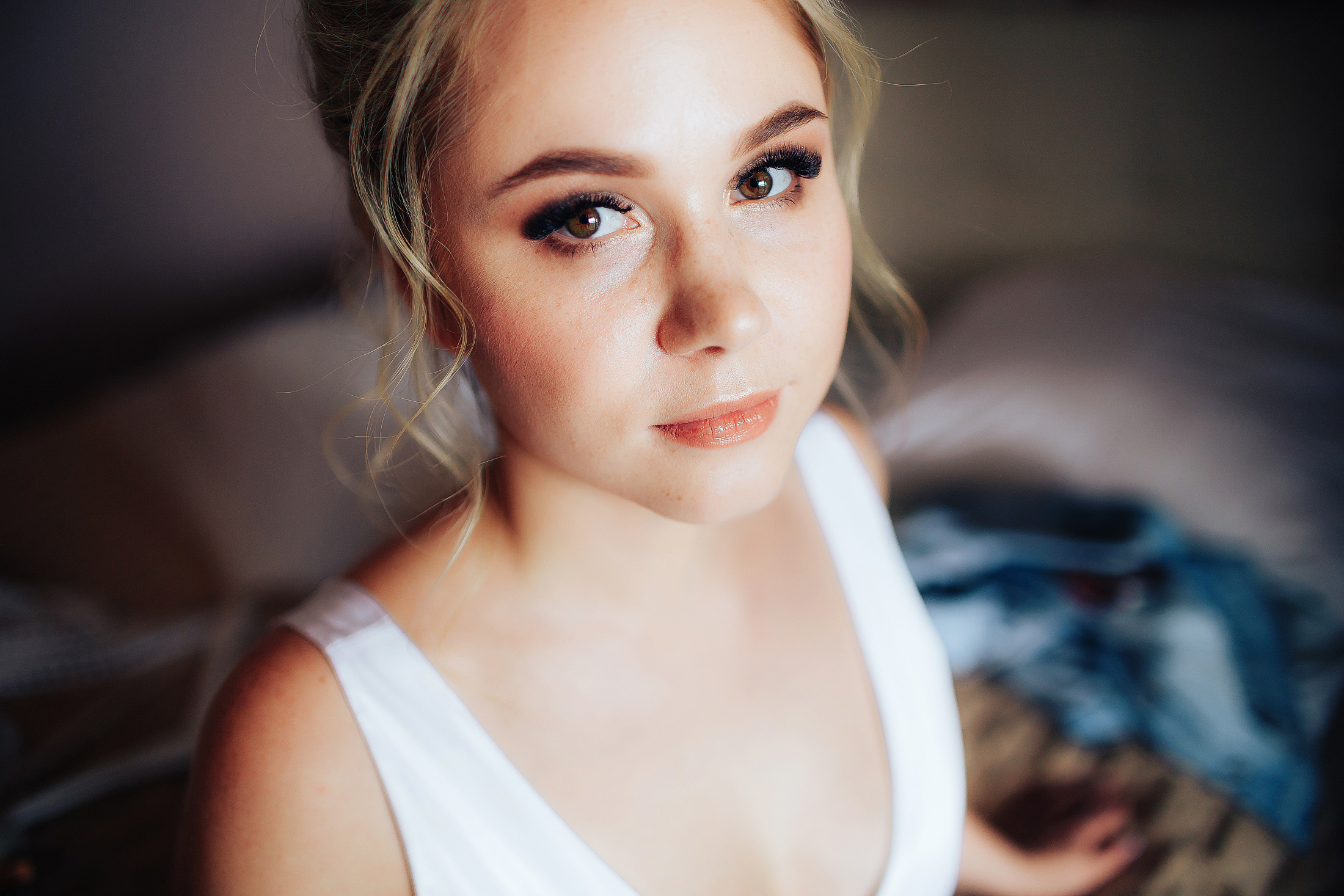 Свадебная фотосессия на сцене. Фотосъемка и видеосъемка в Калининграде Liveemotion.pro