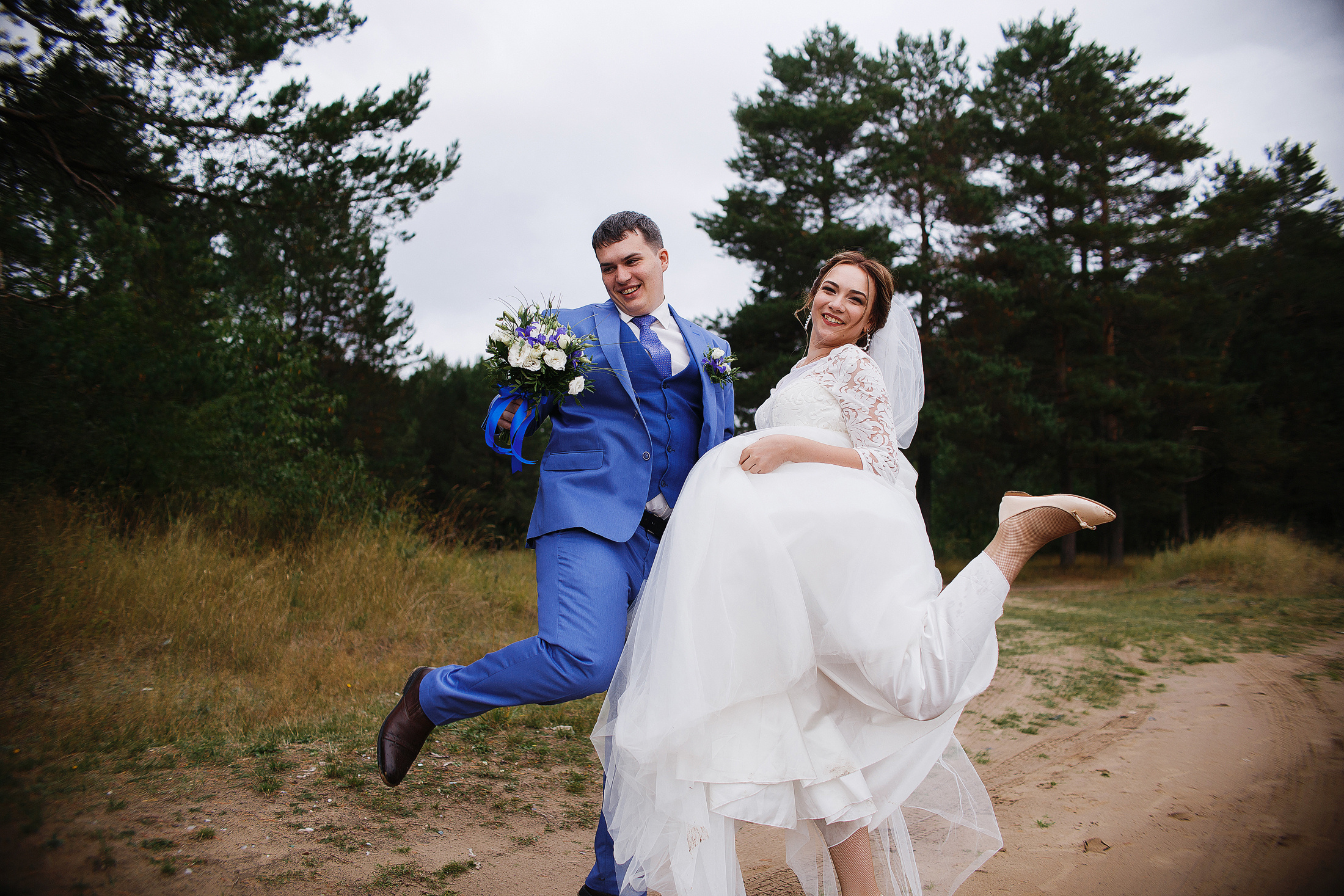 Свадебная фотосессия счастливой пары. Фотосъемка и видеосъемка в Калининграде Liveemotion.pro