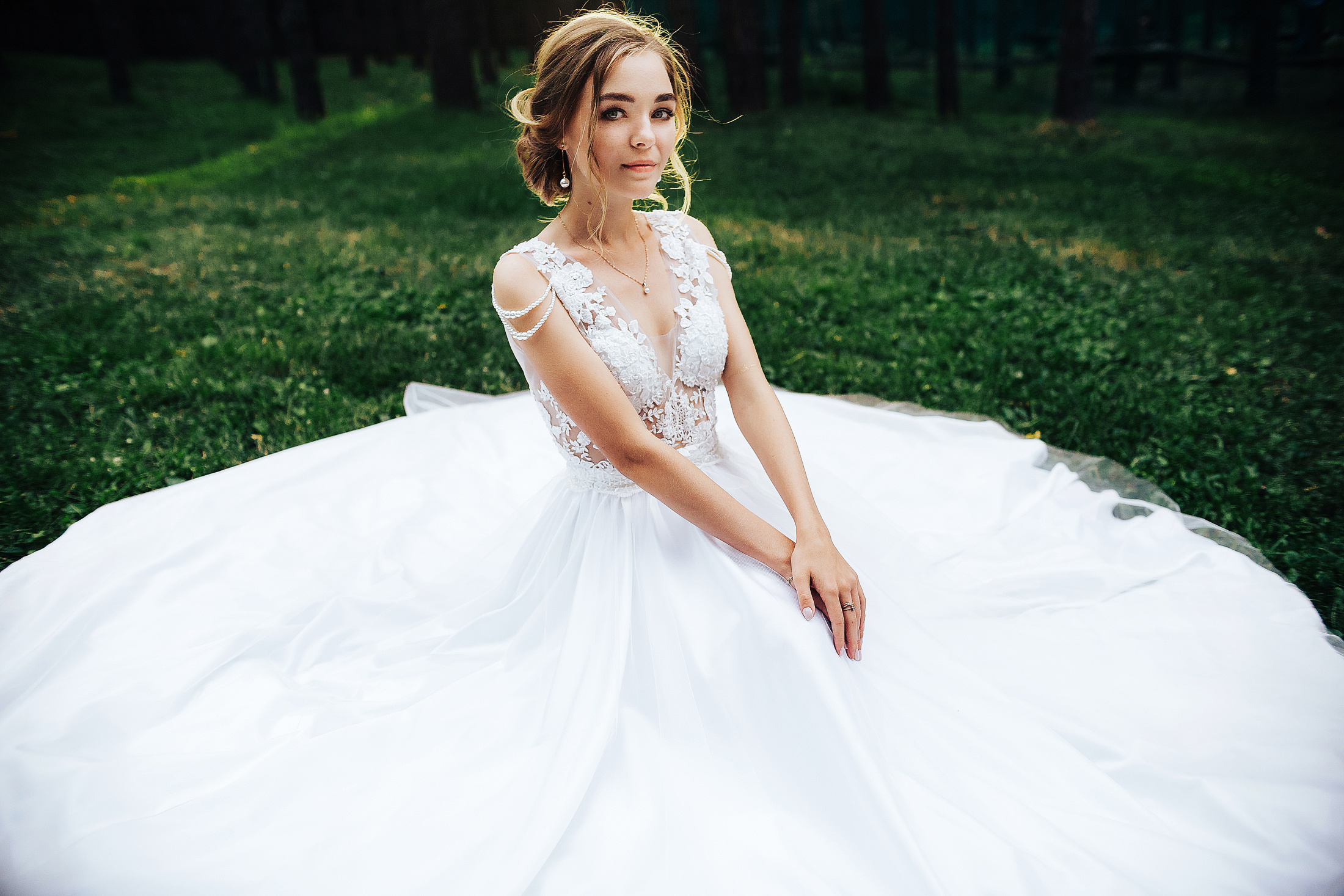 Молодежная фотосъемка свадьбы с бургерами. Фотосъемка и видеосъемка в Калининграде Liveemotion.pro