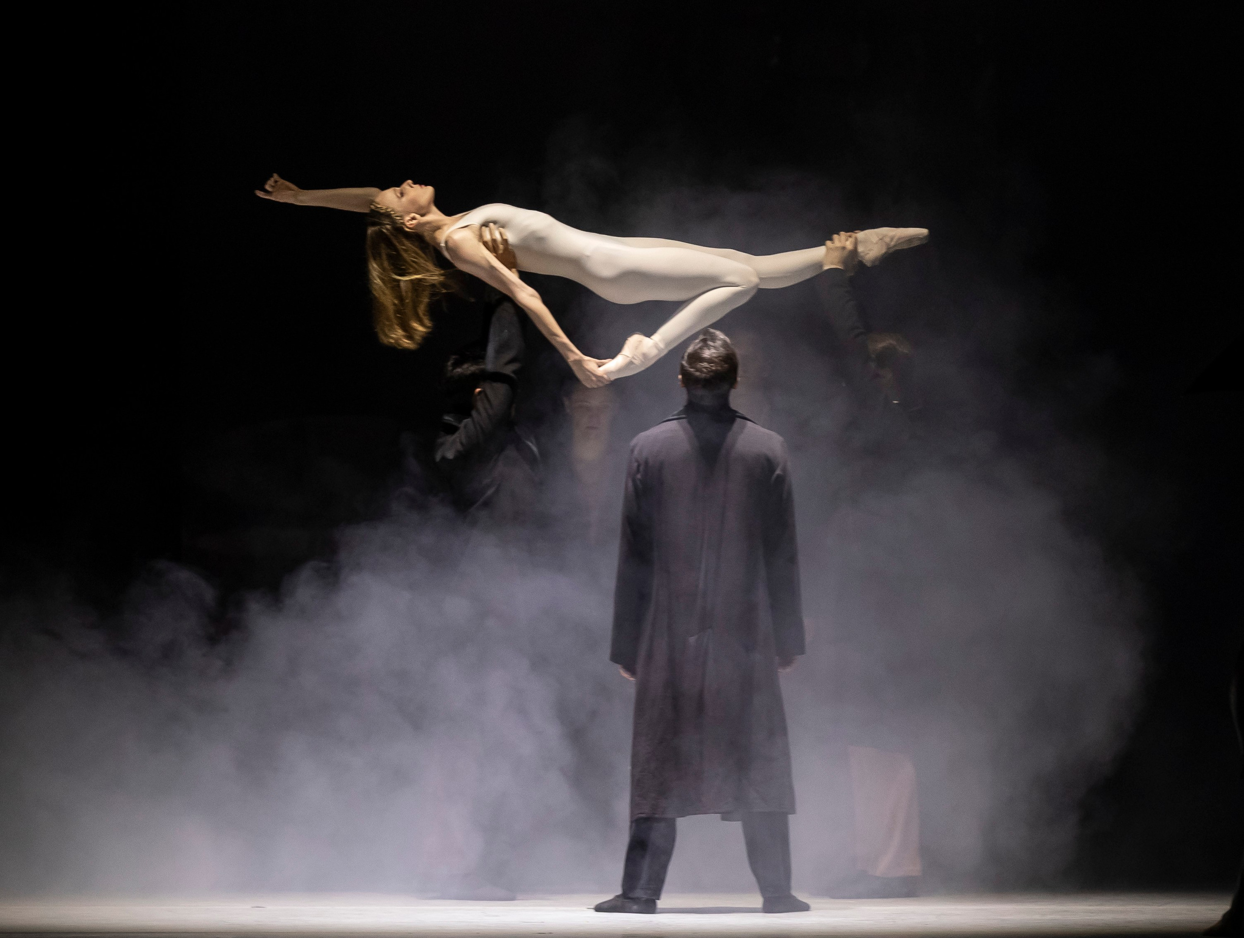 Петербургские сумерки. Балет Наталии Касаткиной и Владимира Василёва. Балетный фотограф Москва Майоров Николай
