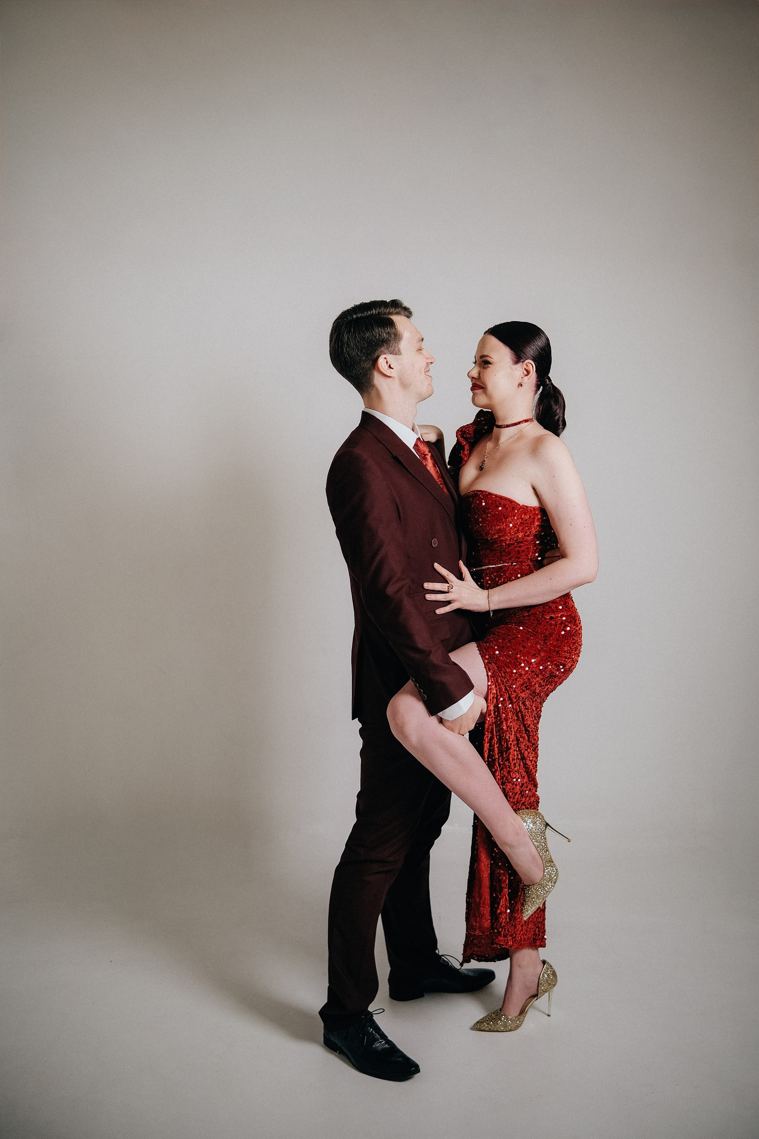 Галя & Влад. Phdkvmr.ru