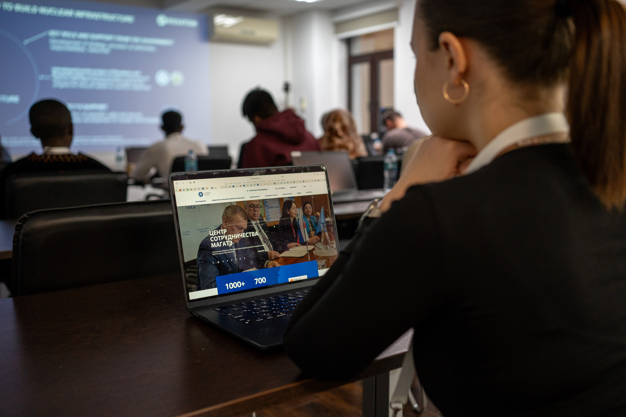 Встреча, программа стажировок InteRussia для иностранных специалистов в России. Главная