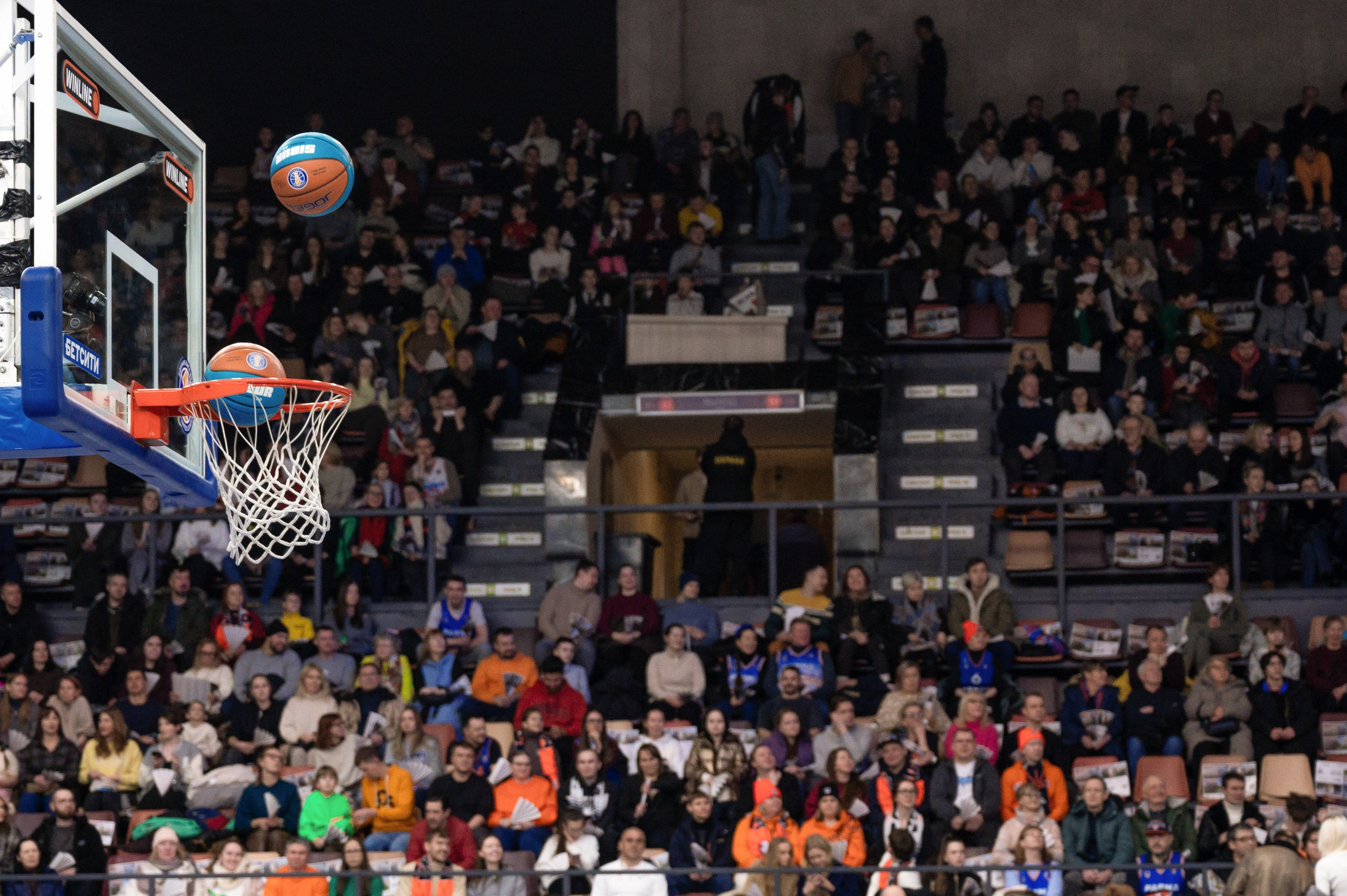 БЕТСИТИ ПАРМА — Локомотив-Кубань. Репортажный фотограф