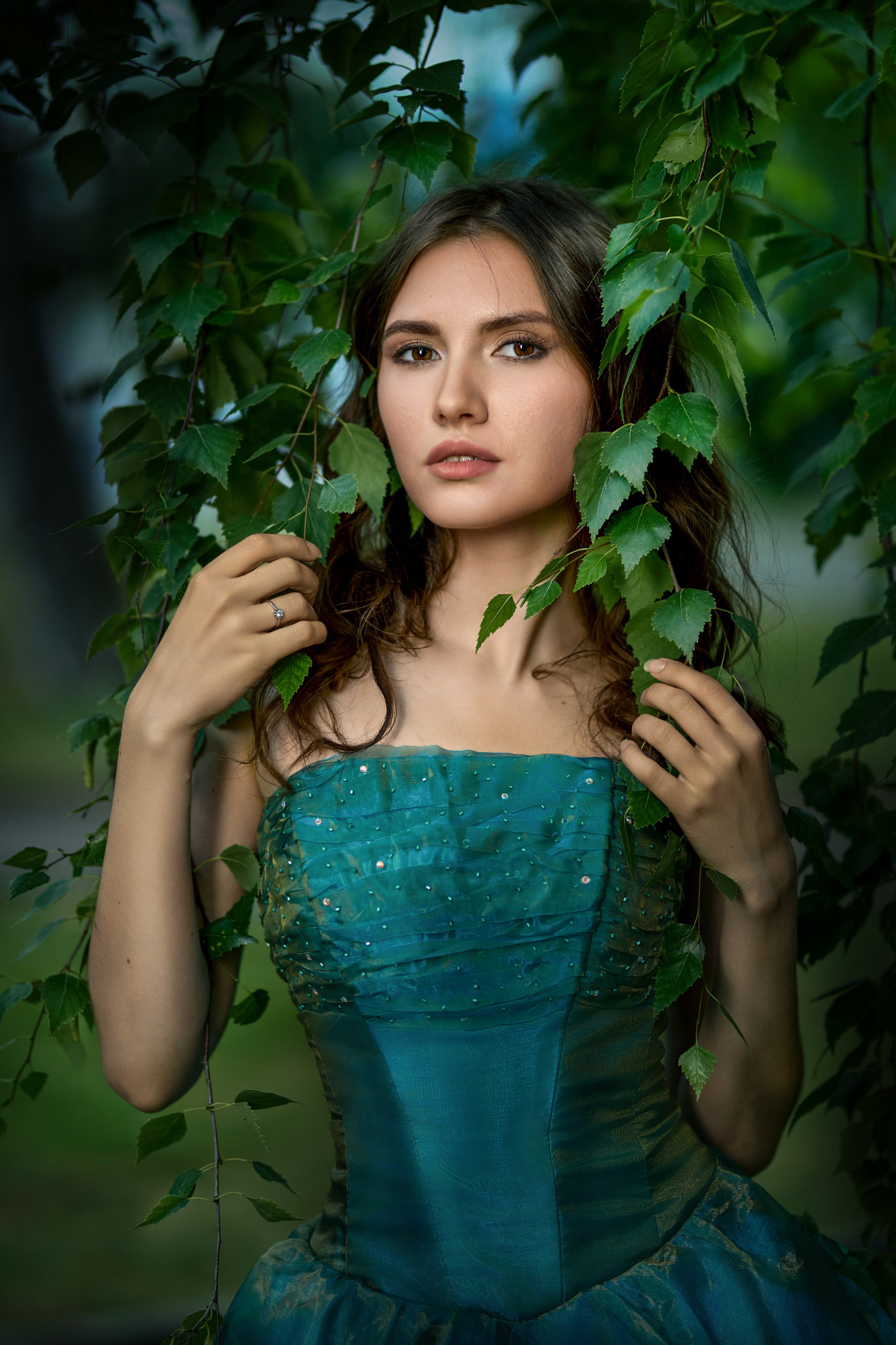 Прогулочная фотосессия в бальных и винтажных платьях. Чувашия, Чебоксары. Владимир Суздалов (ProMaXe) — Портретный фотограф, тематические фотосессии в Чебоксарах