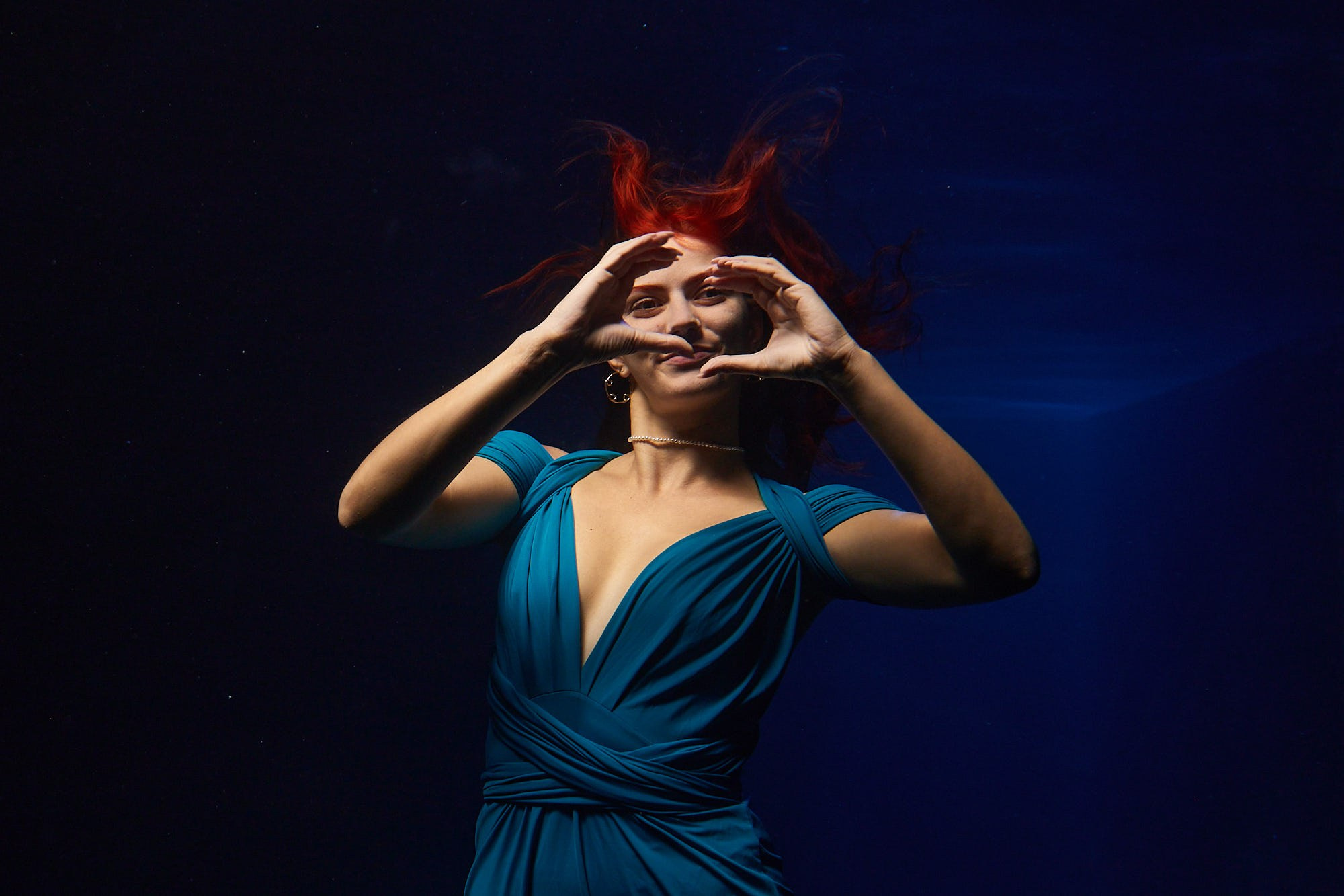 Фотосессия в бассейне Юлия. Семейный и свадебный фотограф в Краснодаре Михеева Светлана