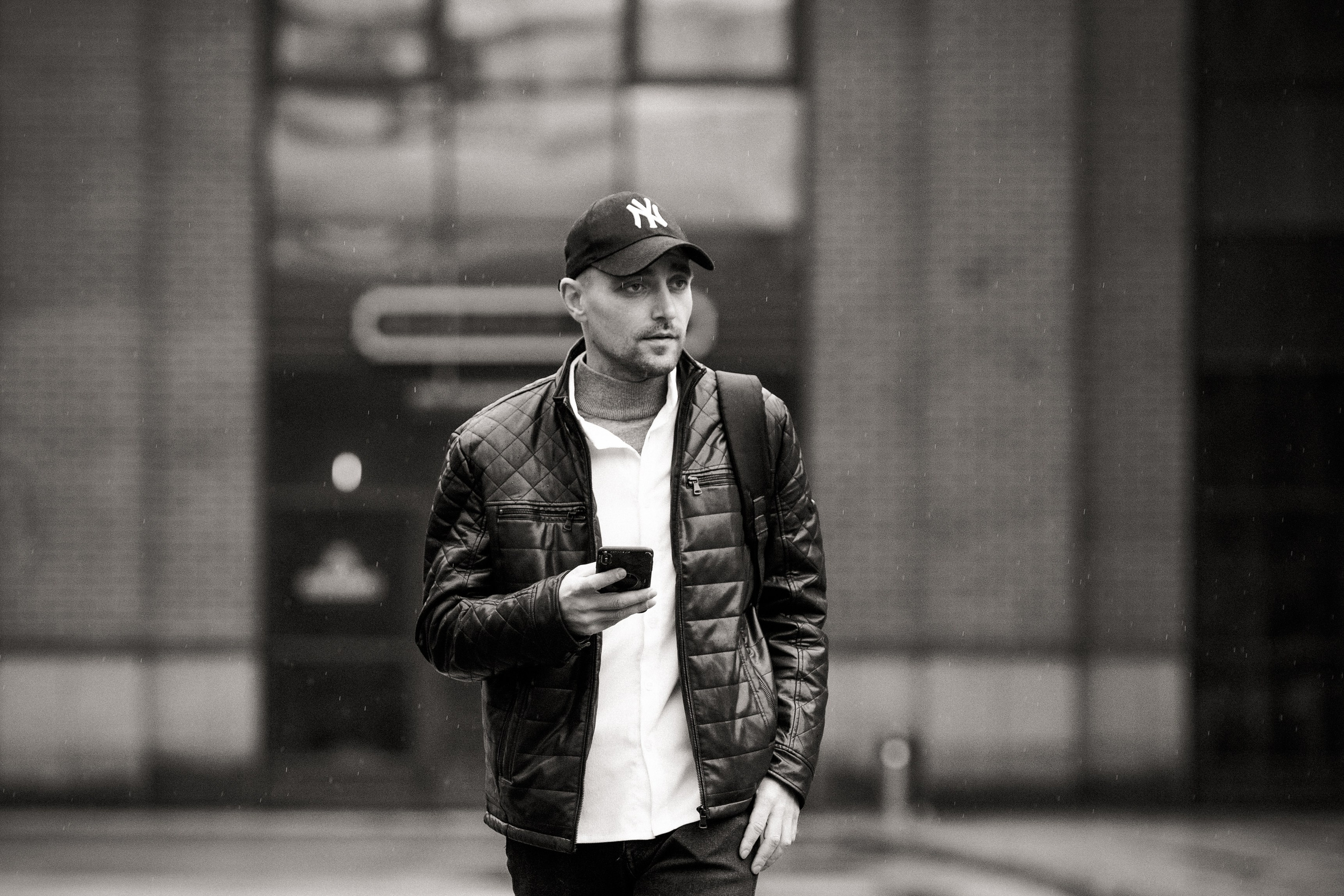 Мужская фотосессия на улице. Свадебный и семейный фотограф в Москве и Подмосковье Лариса Козлова