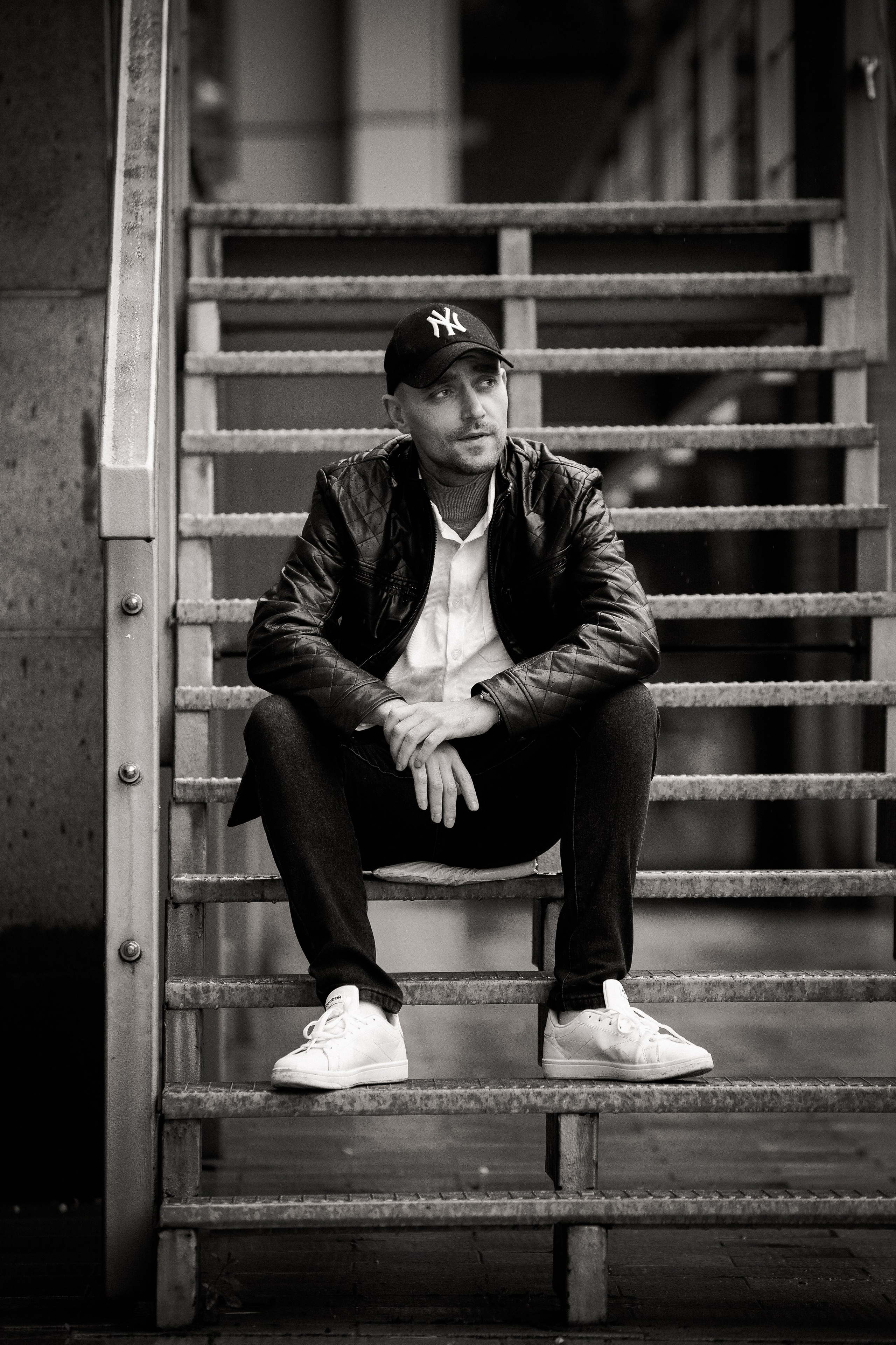 Мужская фотосессия на улице. Свадебный и семейный фотограф в Москве и Подмосковье Лариса Козлова