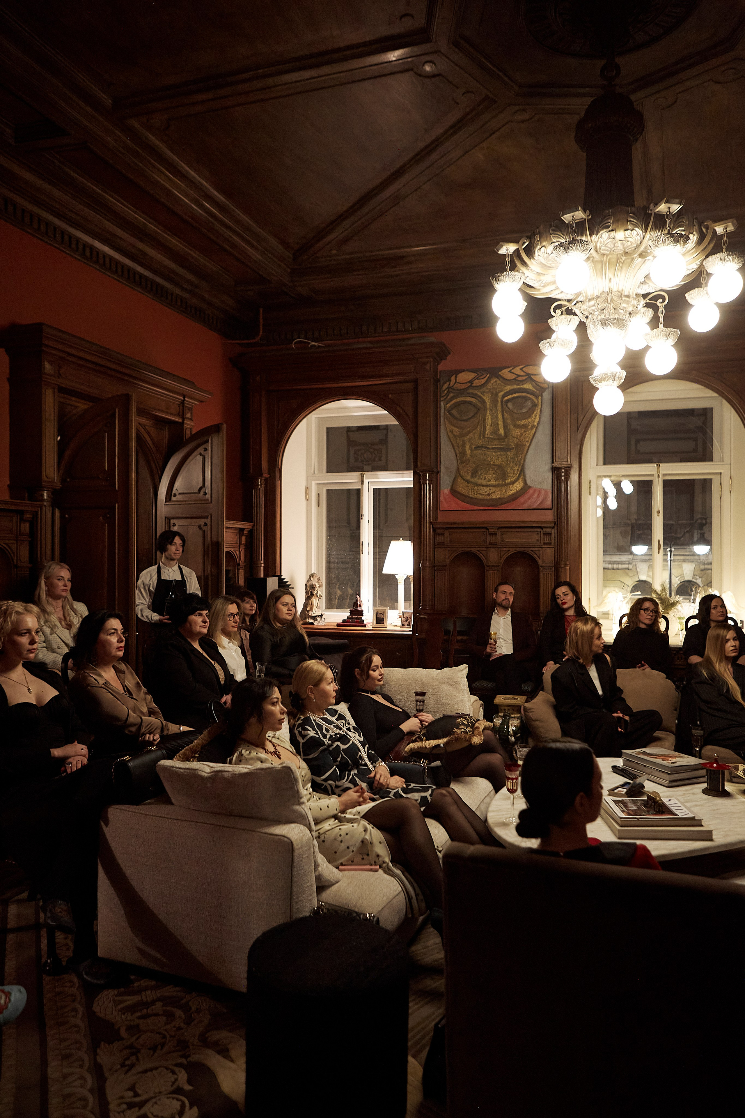 Творческие вечера в Доме на Миллионной. Анастасия Зобнинá — фотограф в Санкт-Петербурге/СПб