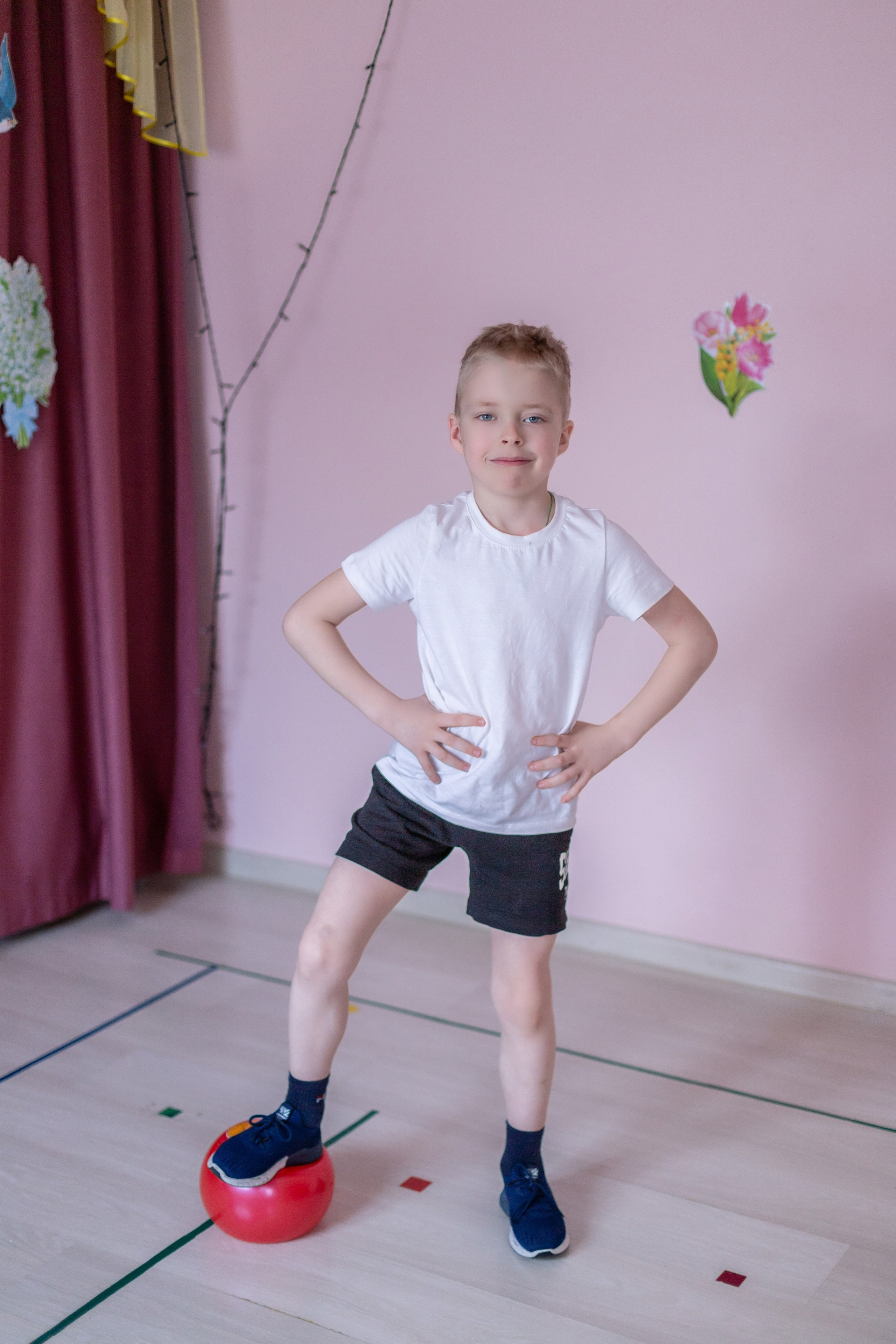 Выпускной фотоальбом 2025. Семейный фотограф в Санкт-Петербурге