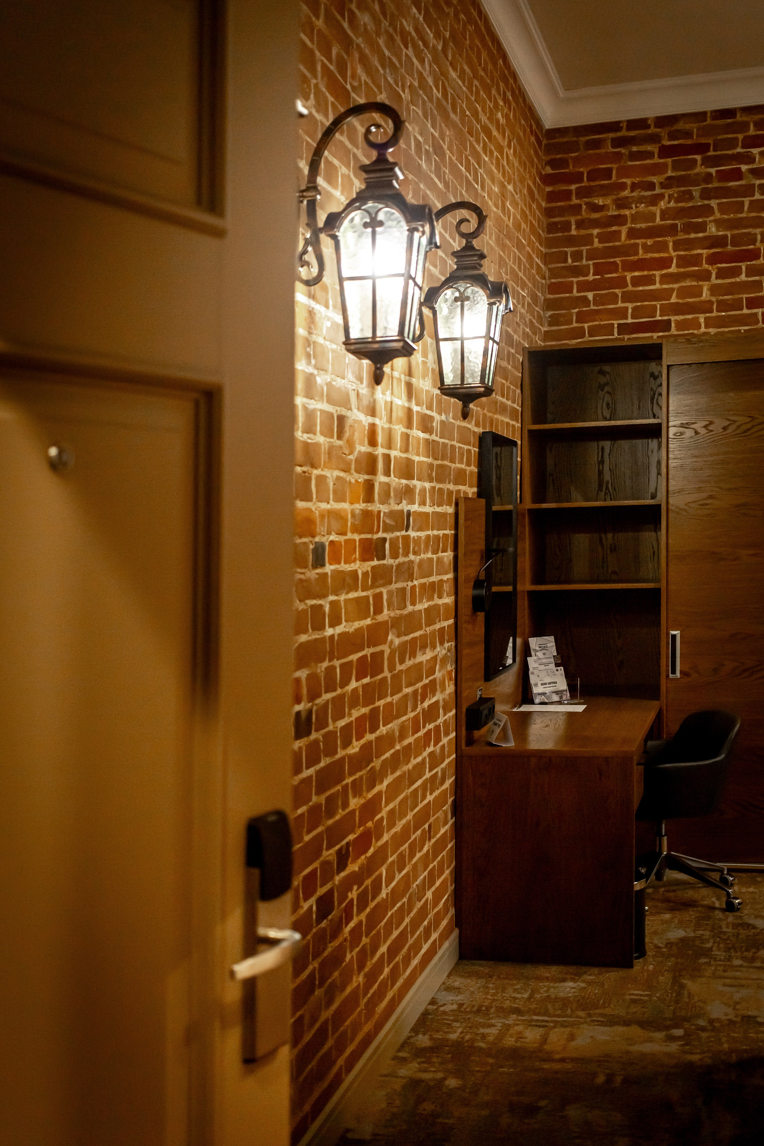 Отель Most (г. Курган). Рекламный фотограф для вашего бизнеса. Съемка интерьеров, меню отелей, кафе и ресторанов