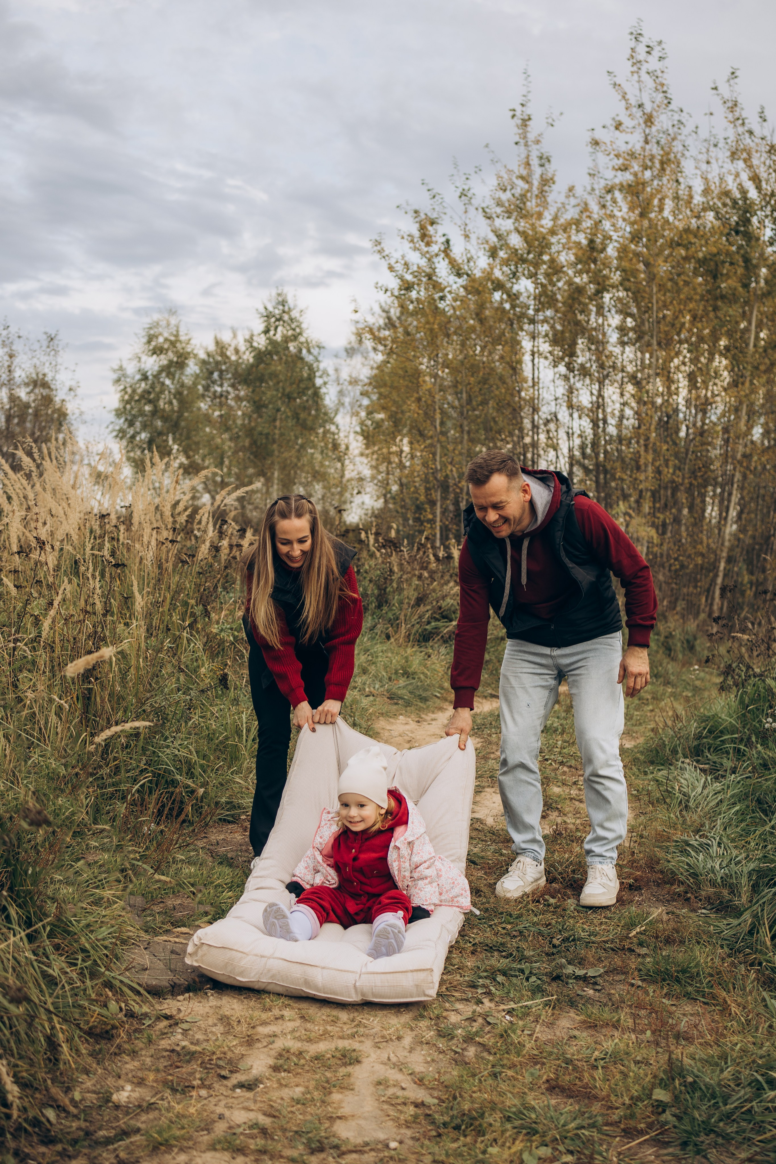 Летучий змей-семейная (4.10.2025 г.) г. Жуков (Калужская обл.). Надежда Стар семейный и церковный фотограф в Жукове и Калужской области