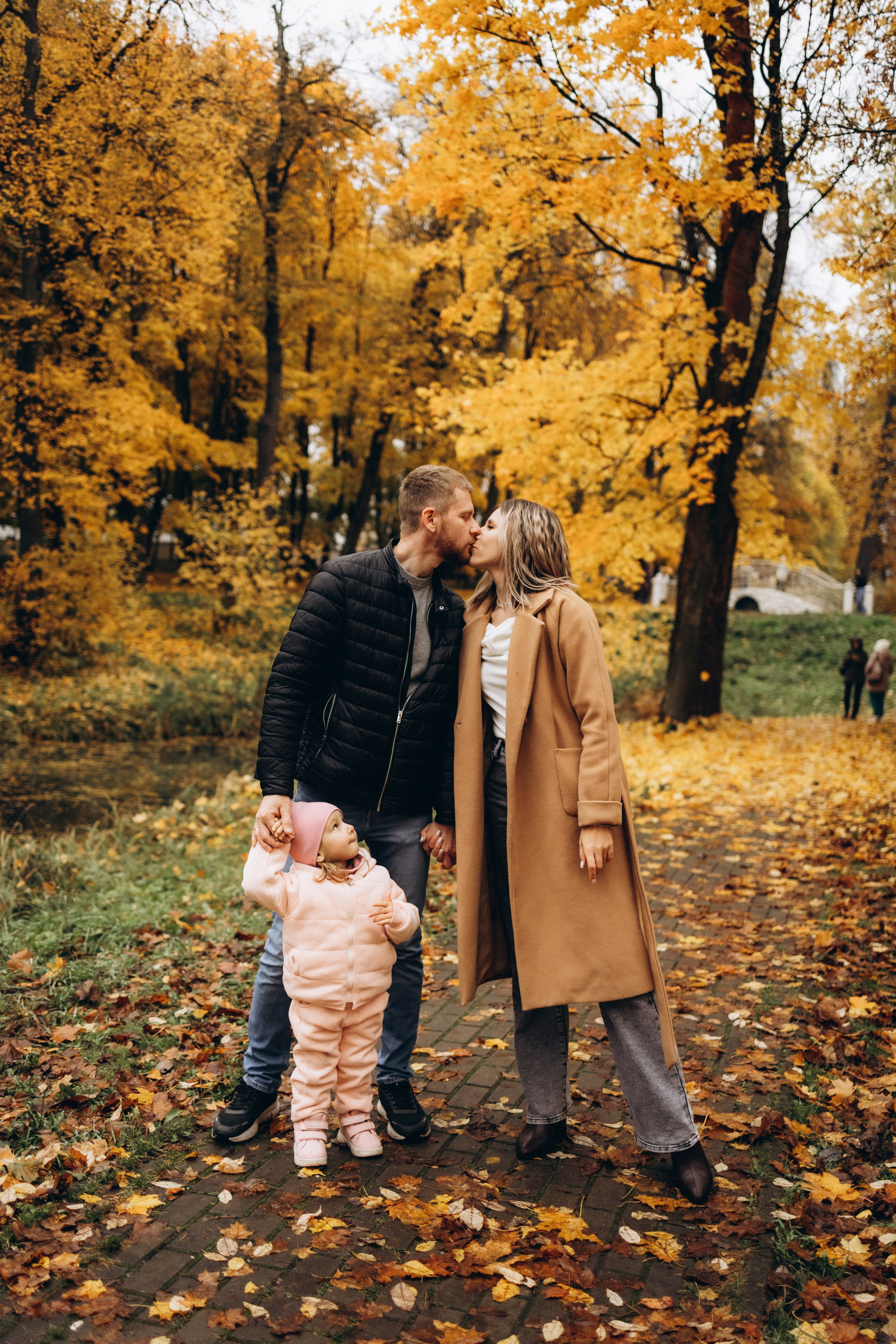 Осенняя семейная фотосъемка (11.10.2025 г.) г. Обнинск (Калужская обл.). Надежда Стар семейный и церковный фотограф в Жукове и Калужской области