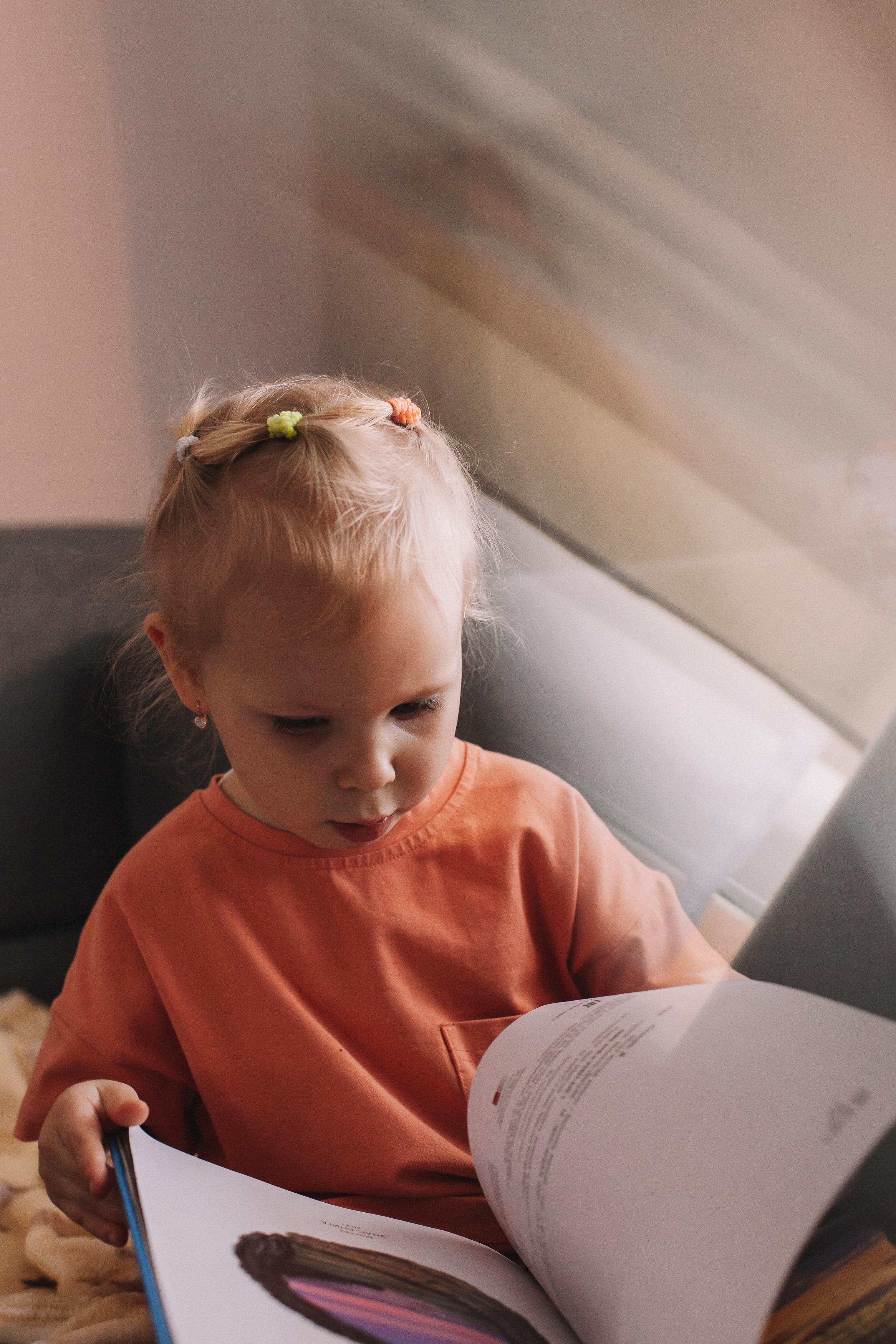 Саша, Оля, Тая и маленькая Ксюша. Семейный фотограф Трусова Евгения в Екатеринбурге