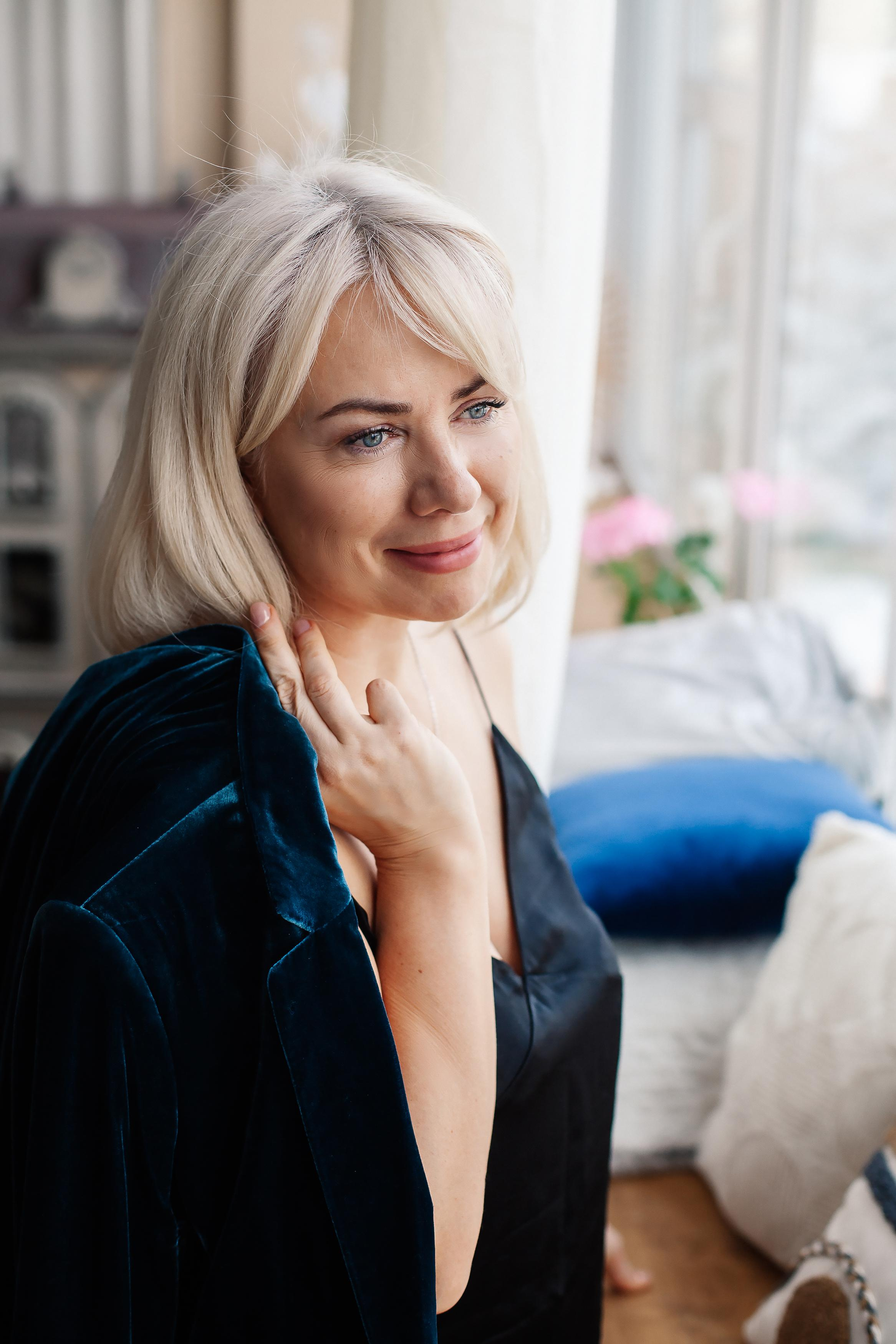 Полина, деловые портреты, февраль 2022. Семейный фотограф Трусова Евгения в Екатеринбурге