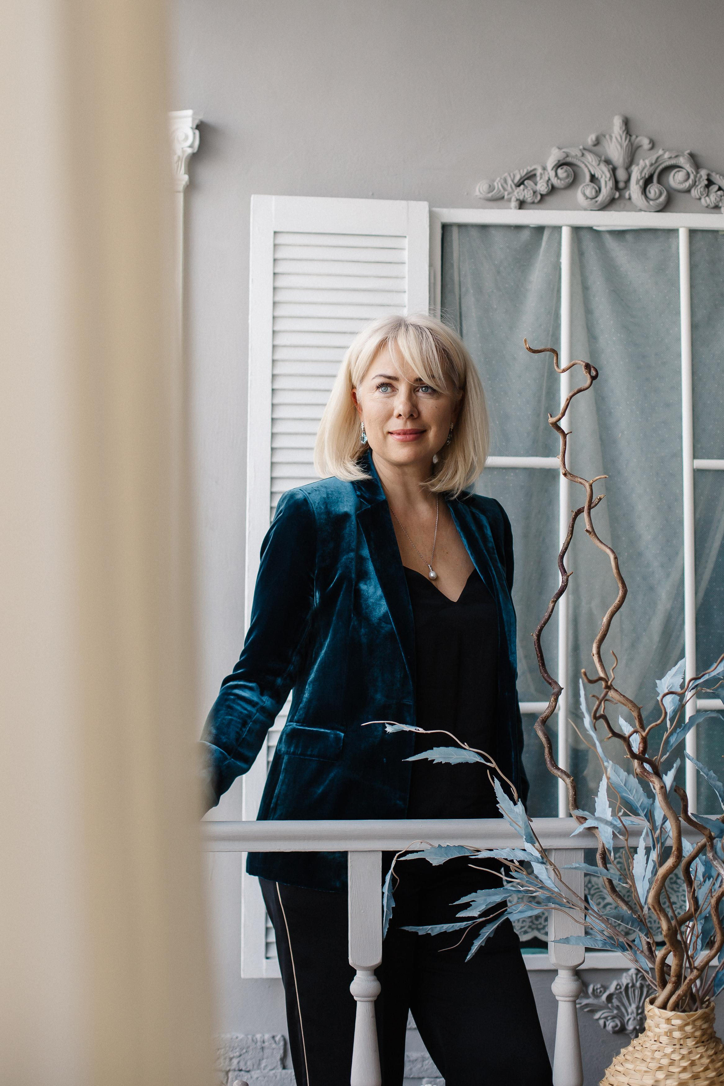 Полина, деловые портреты, февраль 2022. Семейный фотограф Трусова Евгения в Екатеринбурге