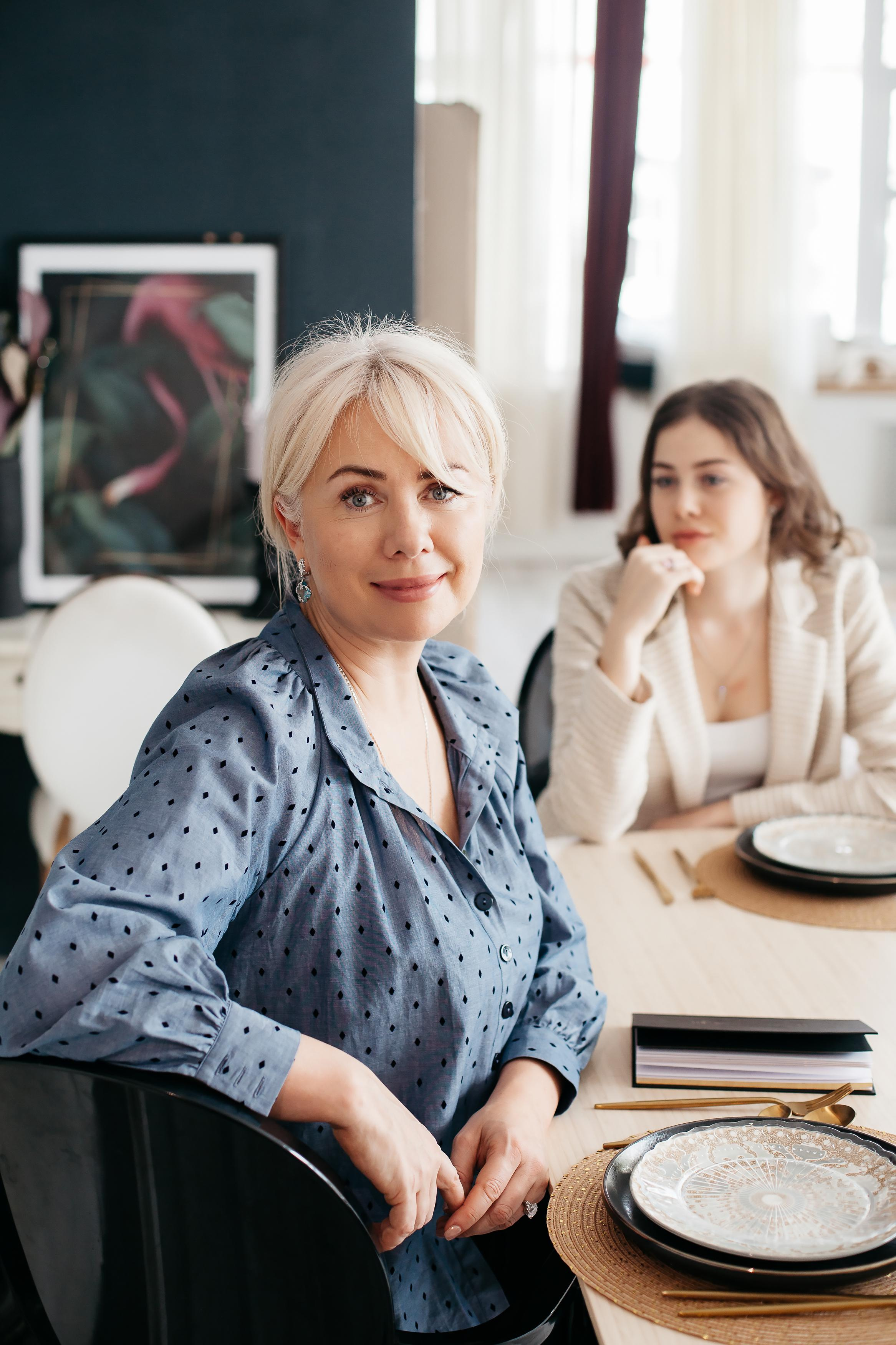 Полина, деловые портреты, февраль 2022. Семейный фотограф Трусова Евгения в Екатеринбурге