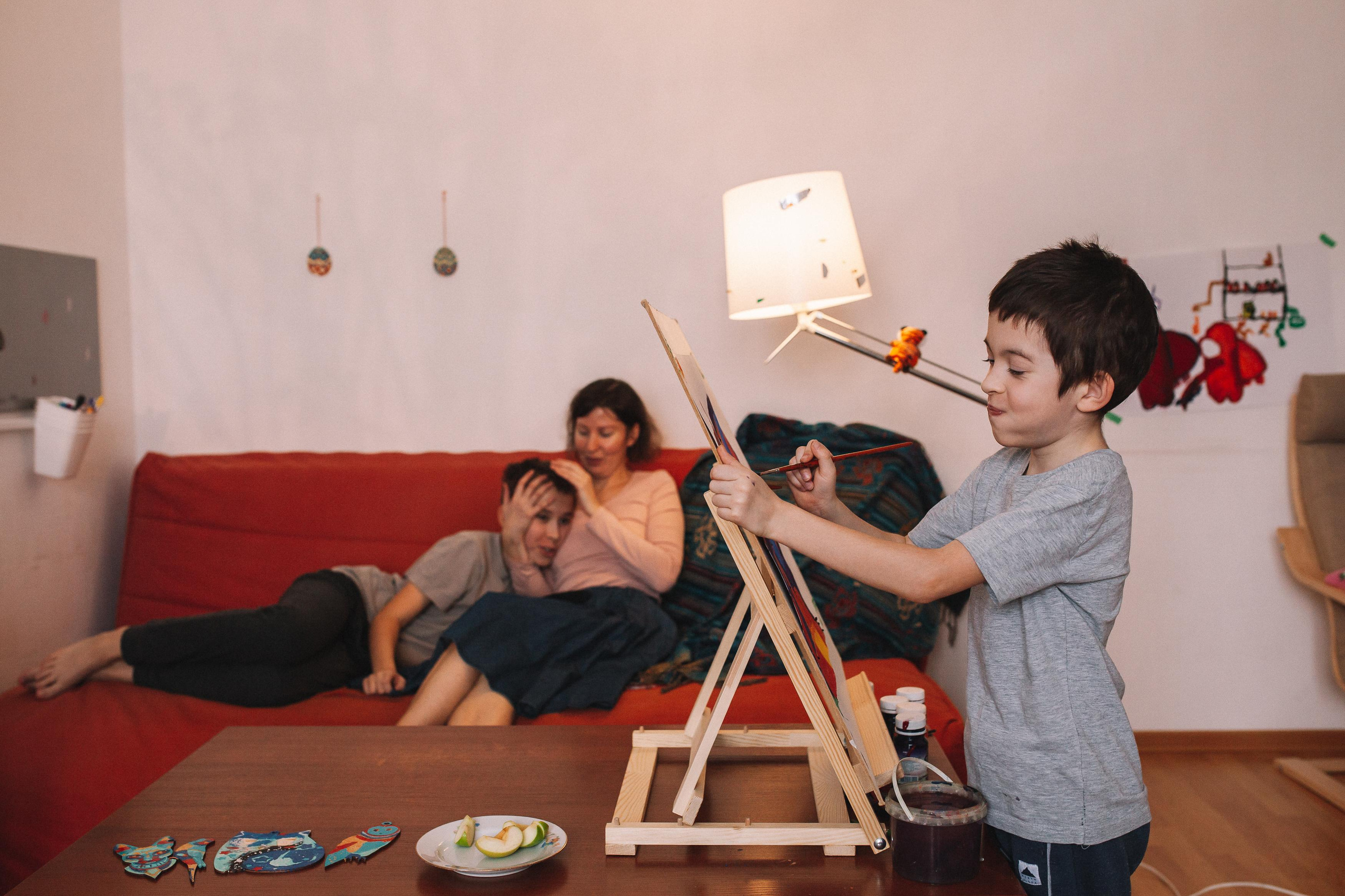 Аня с сыновьями. Семейный фотограф Трусова Евгения в Екатеринбурге