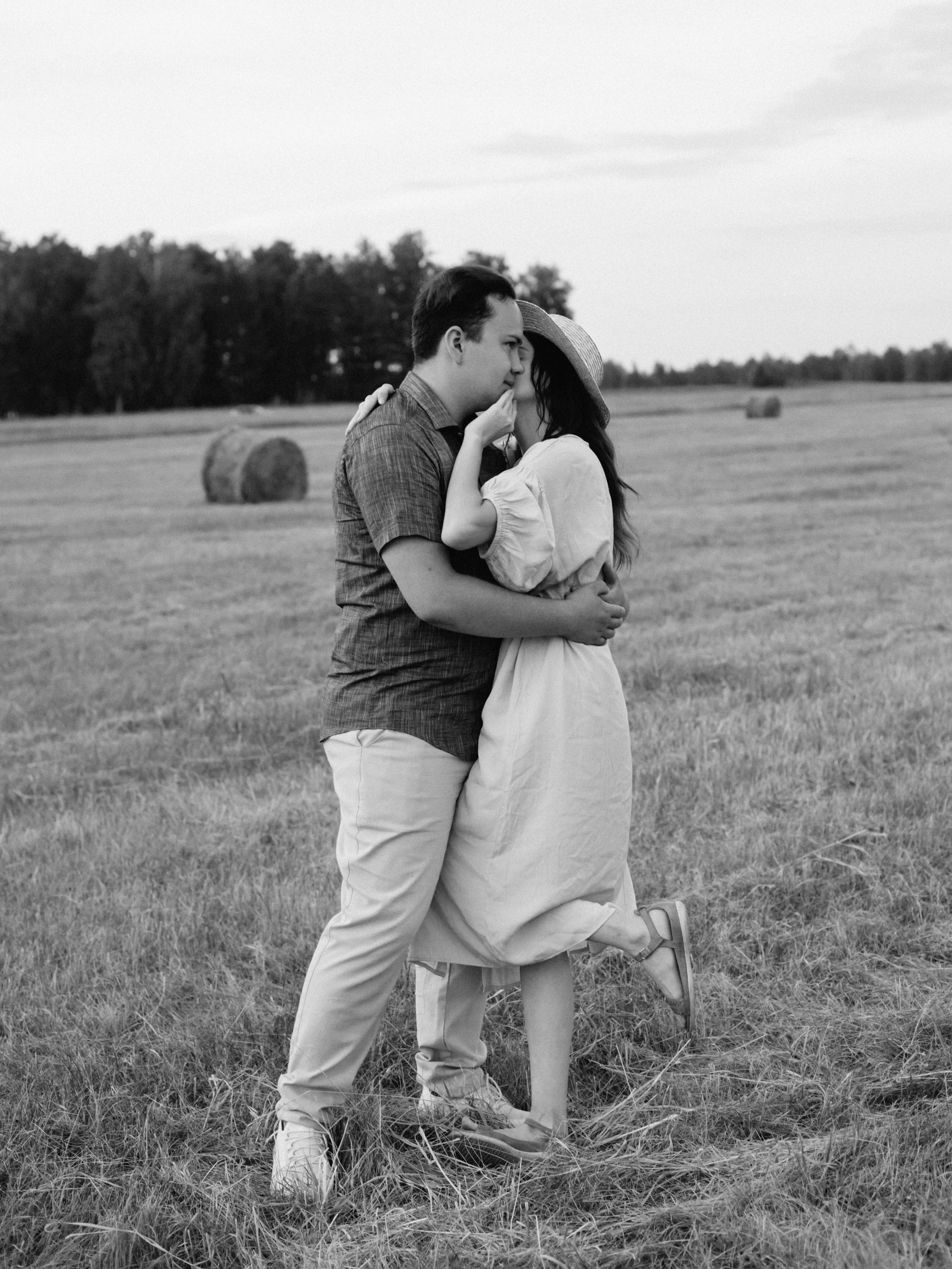 Ян и Алёна, фотосессия в Истоке. Семейный фотограф Трусова Евгения в Екатеринбурге