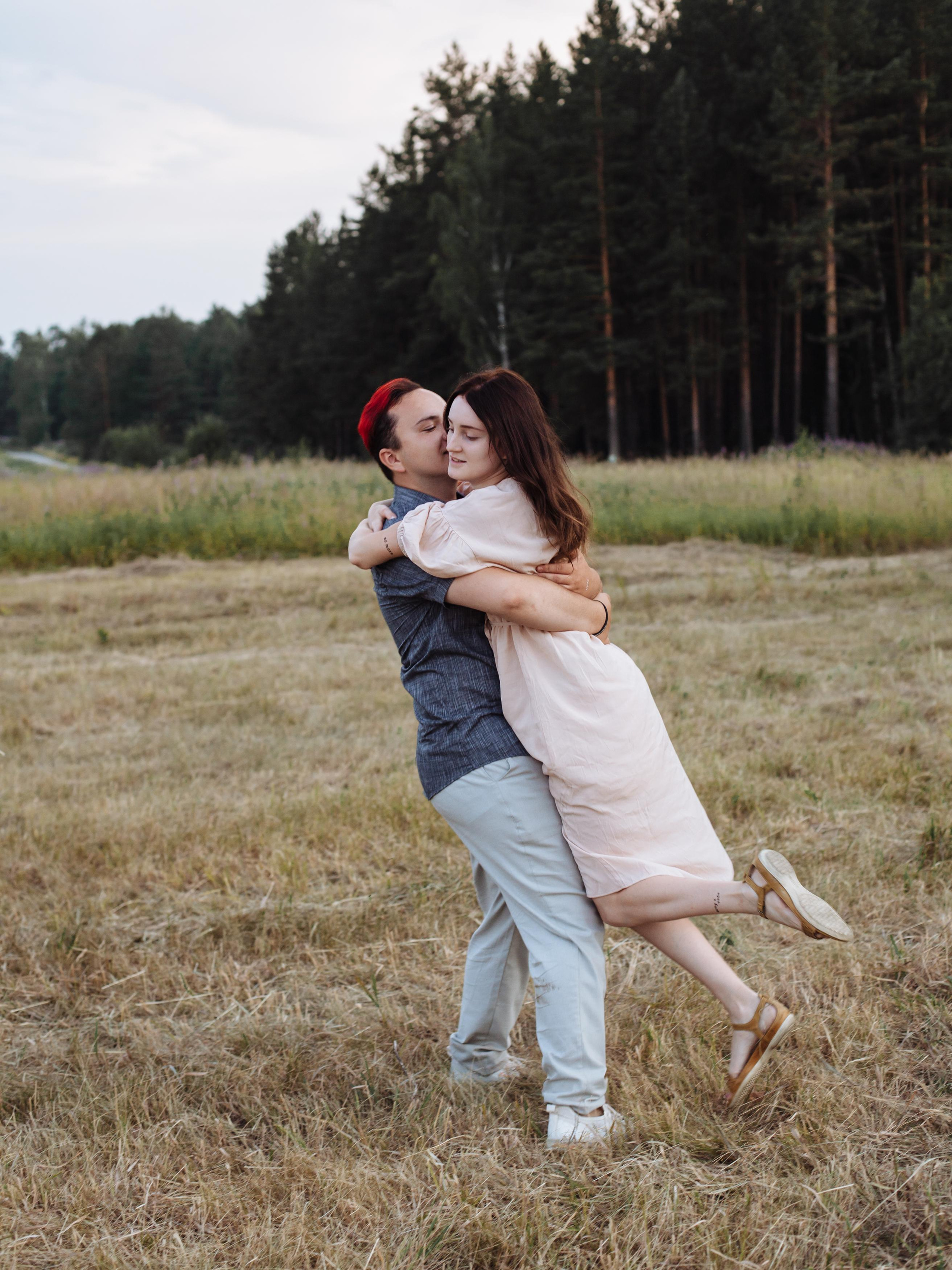 Ян и Алёна, фотосессия в Истоке. Семейный фотограф Трусова Евгения в Екатеринбурге