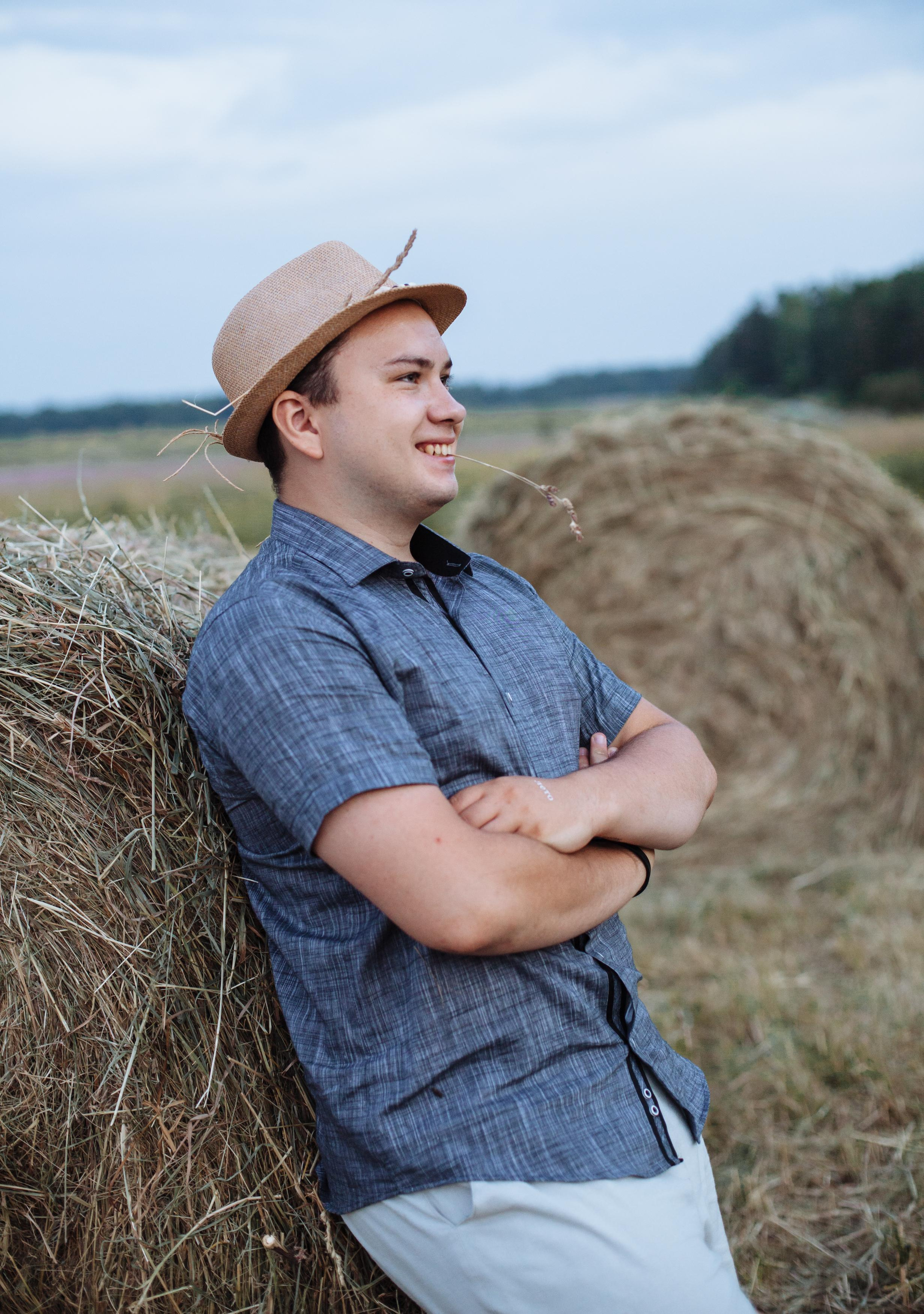 Ян и Алёна, фотосессия в Истоке. Семейный фотограф Трусова Евгения в Екатеринбурге