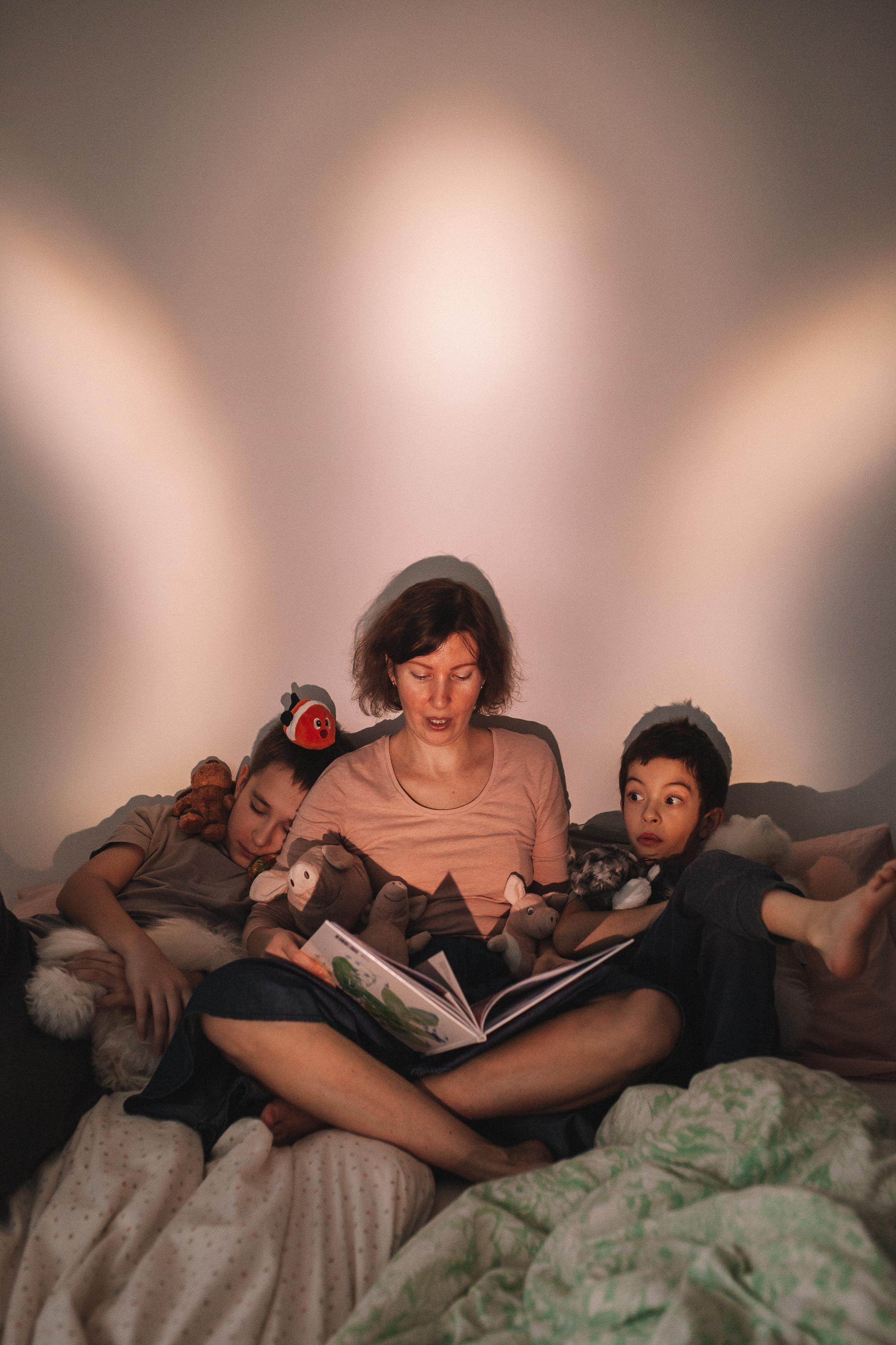 Аня с сыновьями. Семейный фотограф Трусова Евгения в Екатеринбурге