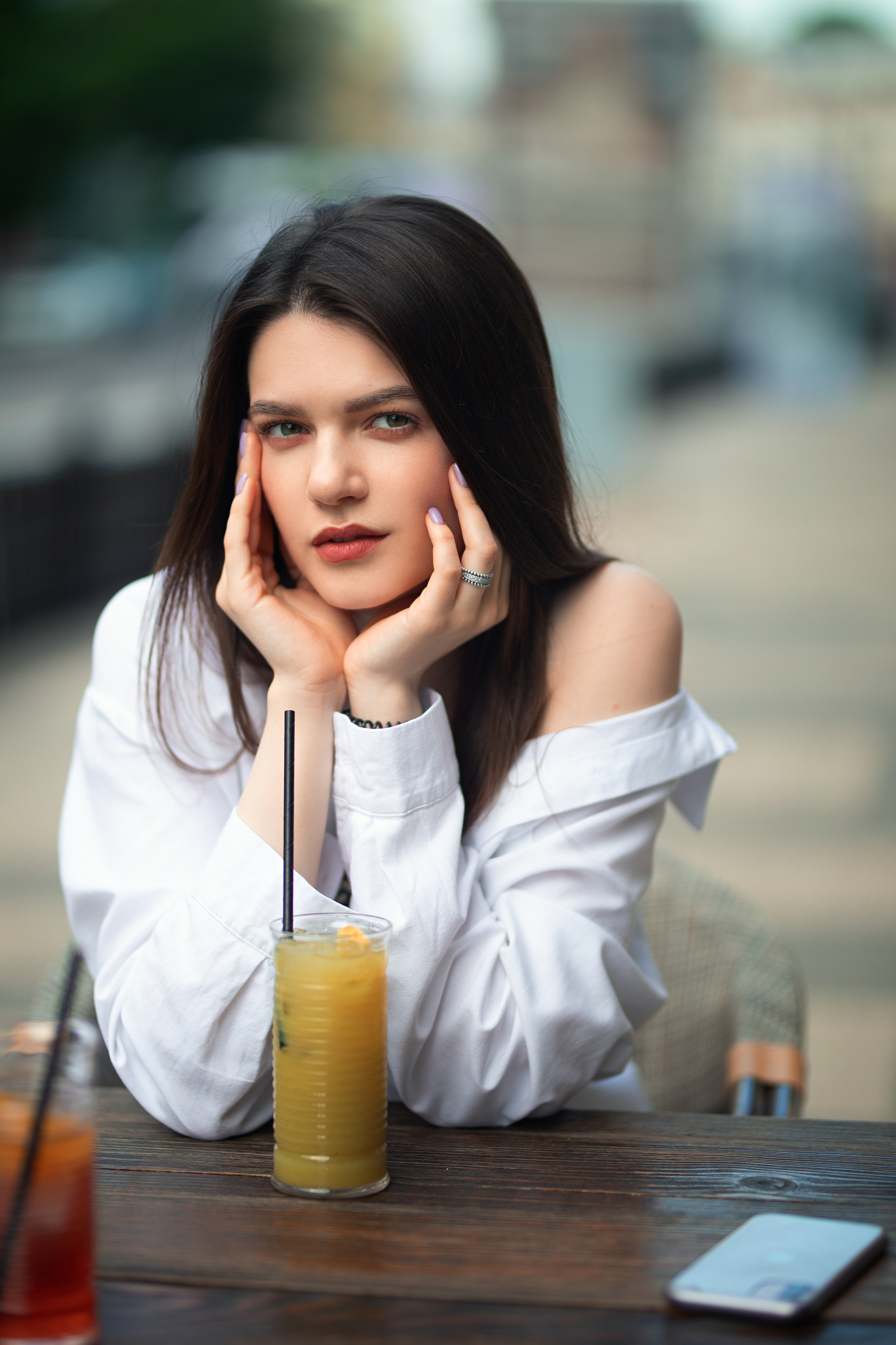 Фотосет с Дарьей на улицах города в формате для «себя»