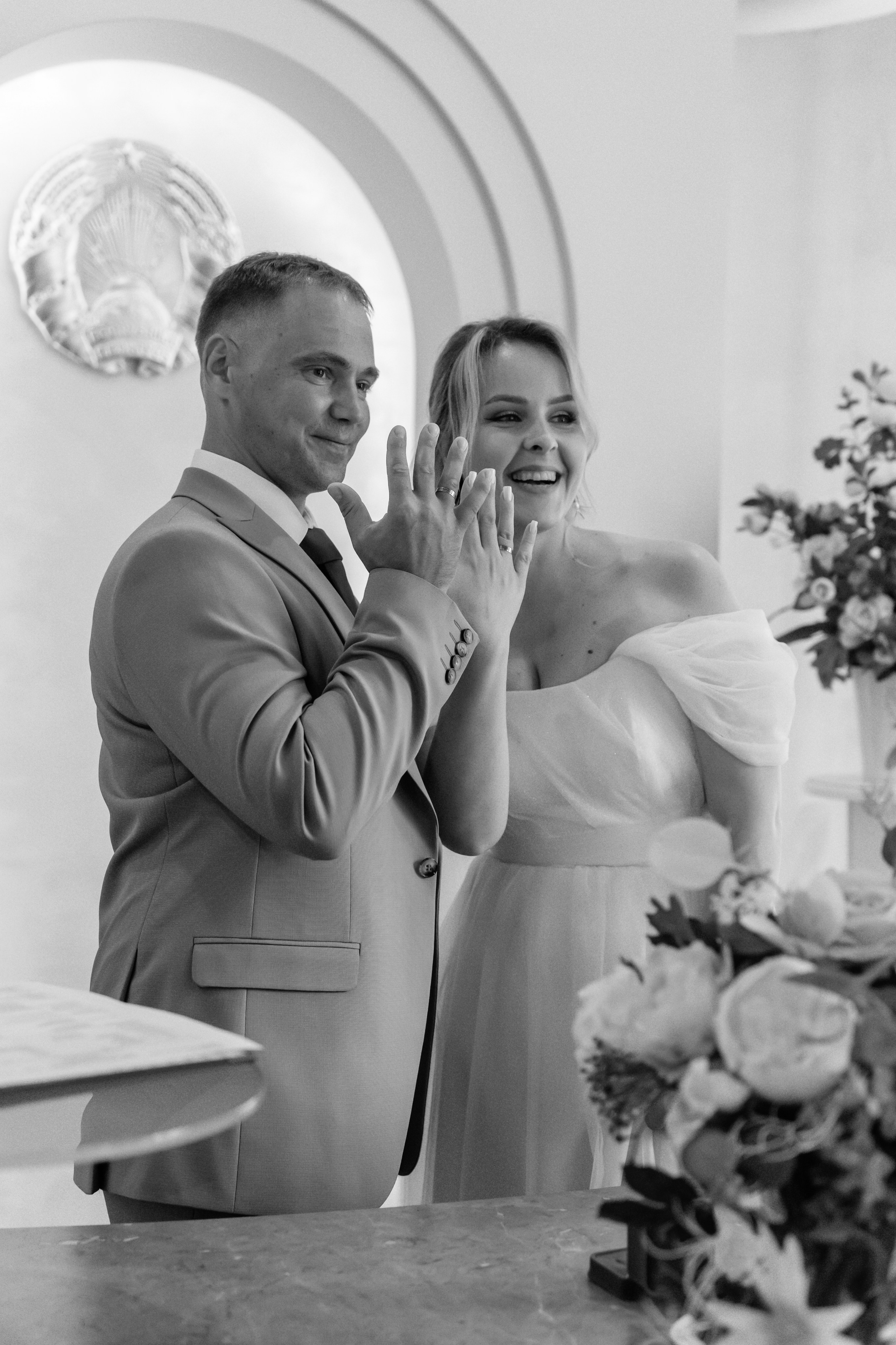 ЗАГС Партизанского района (большой зал). Ваш семейный фотограф в Минске — Вика Трегубова