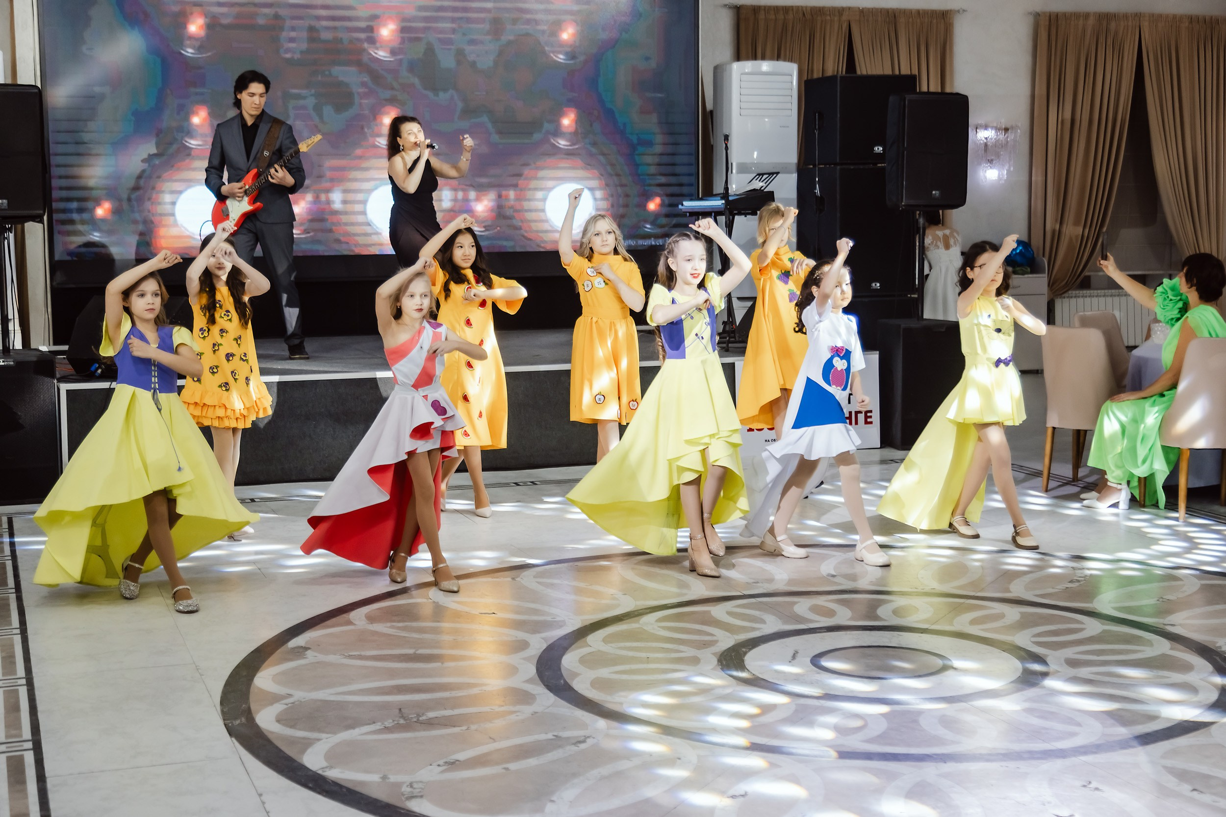 Большой Отчетный Бал Музыкального Дома Голос. Кипятком Павлодар