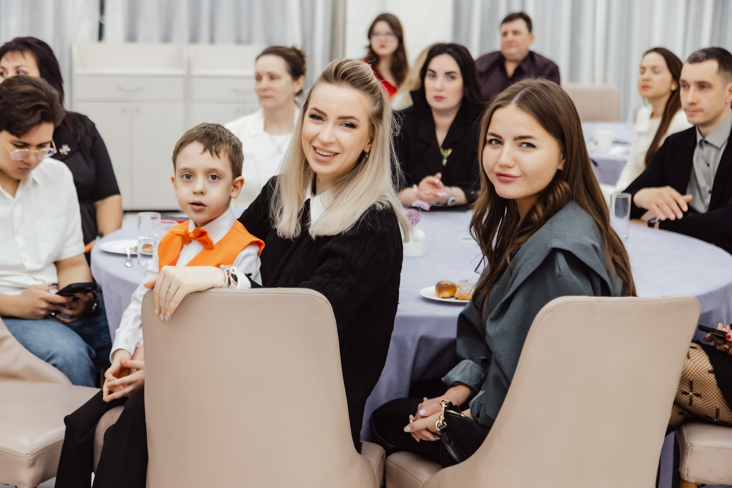 Большой Отчетный Бал Музыкального Дома Голос. Кипятком Павлодар