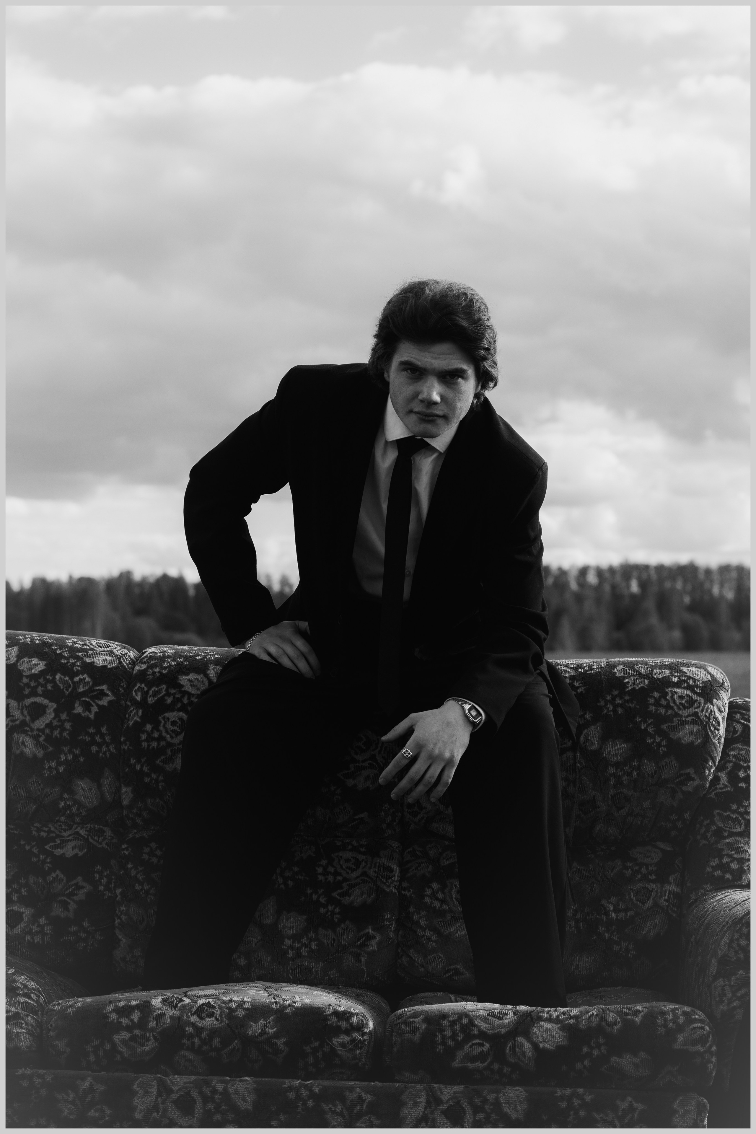 Михаил. Портретный фотограф в Орле. Готовые фото за 3 дня! Помощь в позировании. Советы по организации