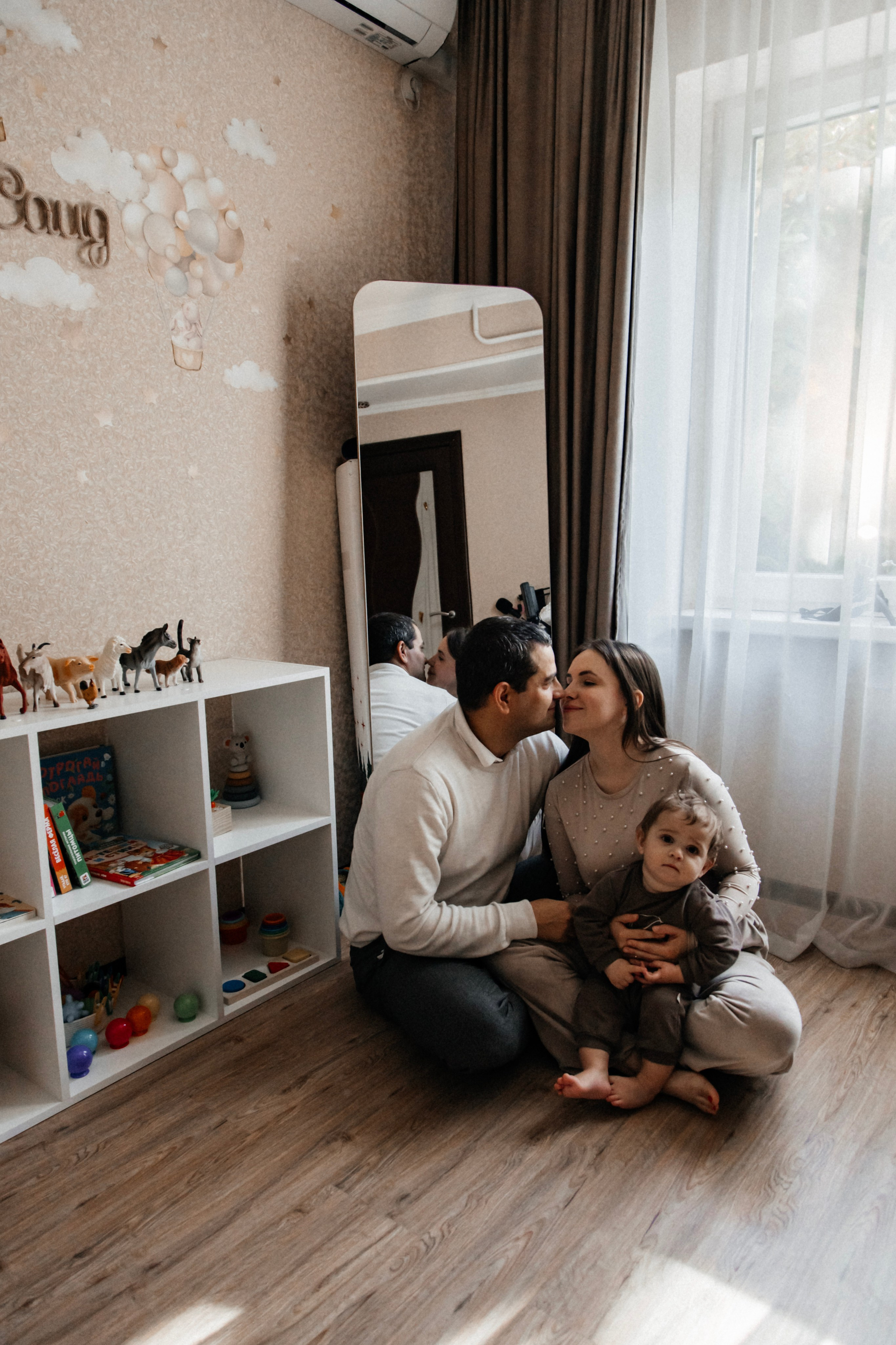 Семейная домашняя съемка. Семейный фотограф в Сочи, Лоо, Дагомысе, Вардане Кучумова Олеся