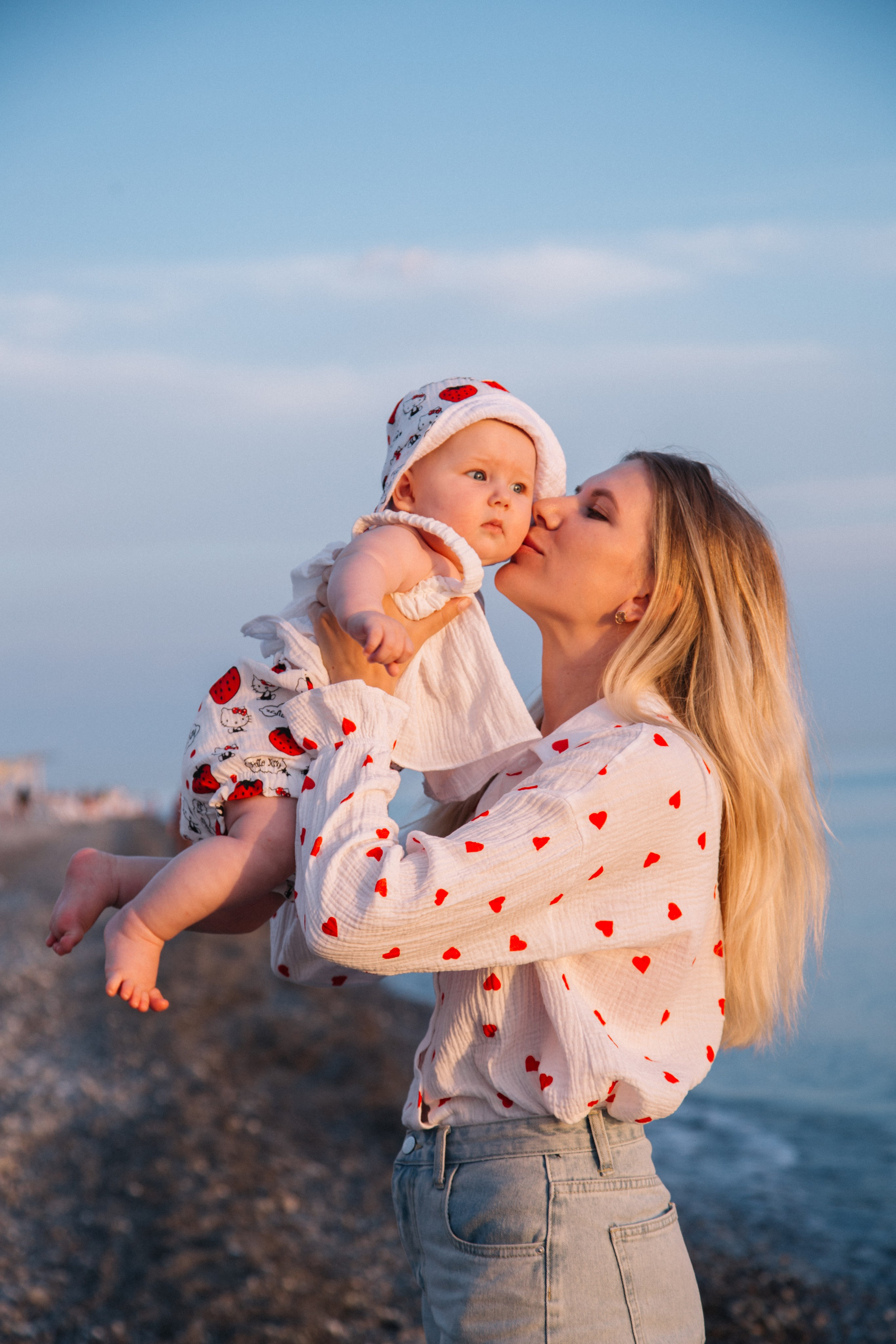 Мой ласковый и нежный малышок. Семейный фотограф в Сочи, Лоо, Дагомысе, Вардане Кучумова Олеся