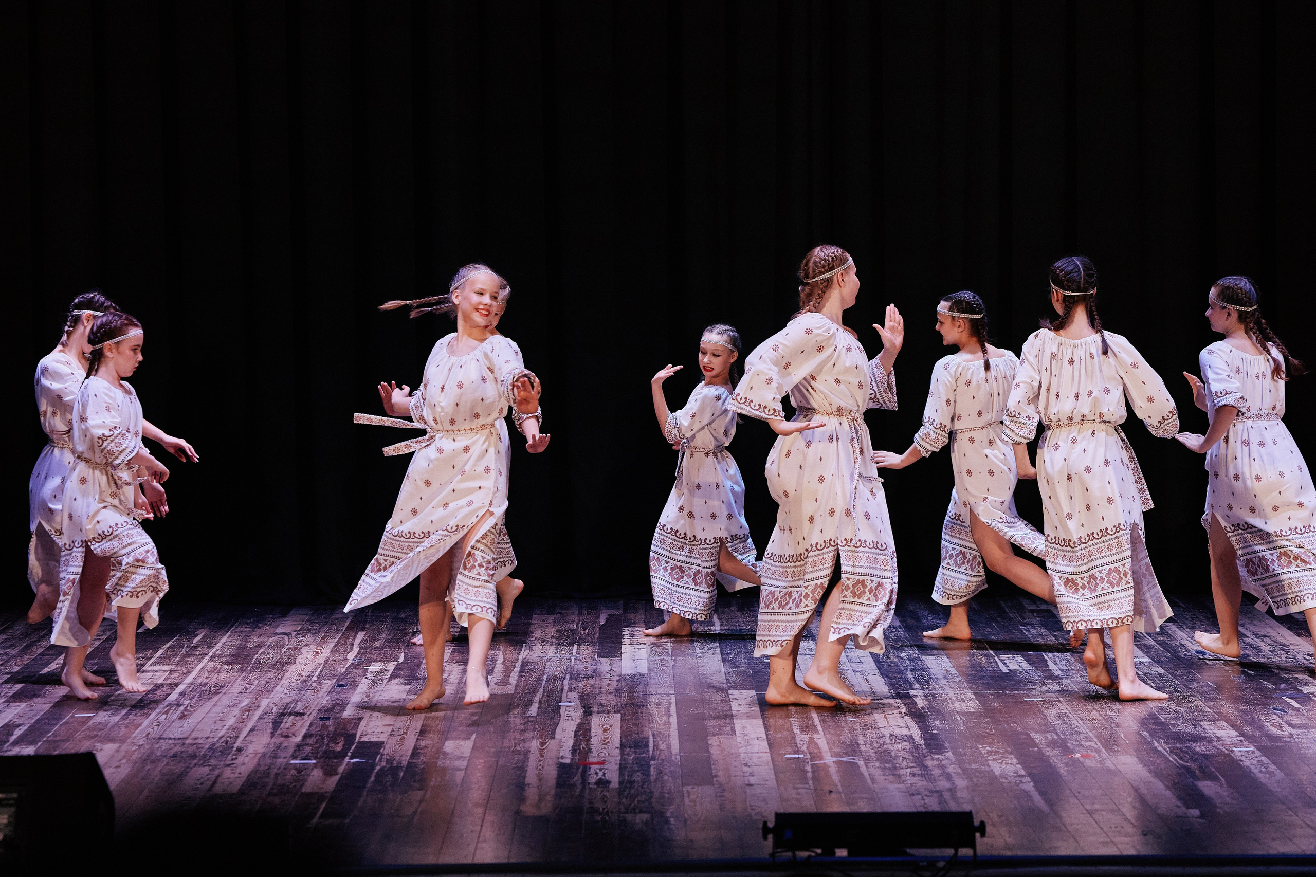 Концерт танцевальной студии Фиеста 08.06. Свадебный репортажный фотограф краснодар максим дремов дрёмов фотосессия студия цена