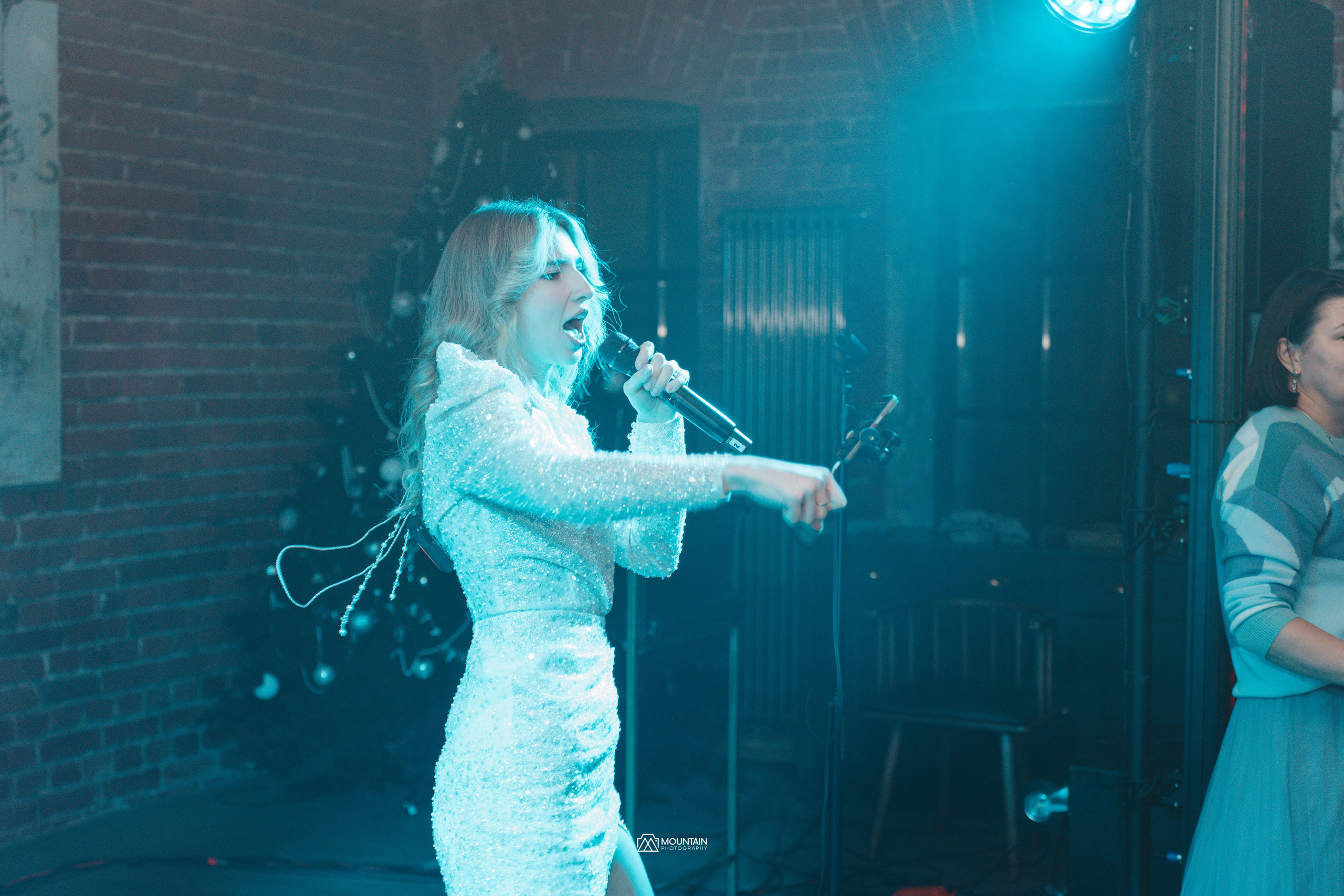 1klick End of year Party. Я занимаюсь событийной, свадебной, товарной, студийной… фотографией