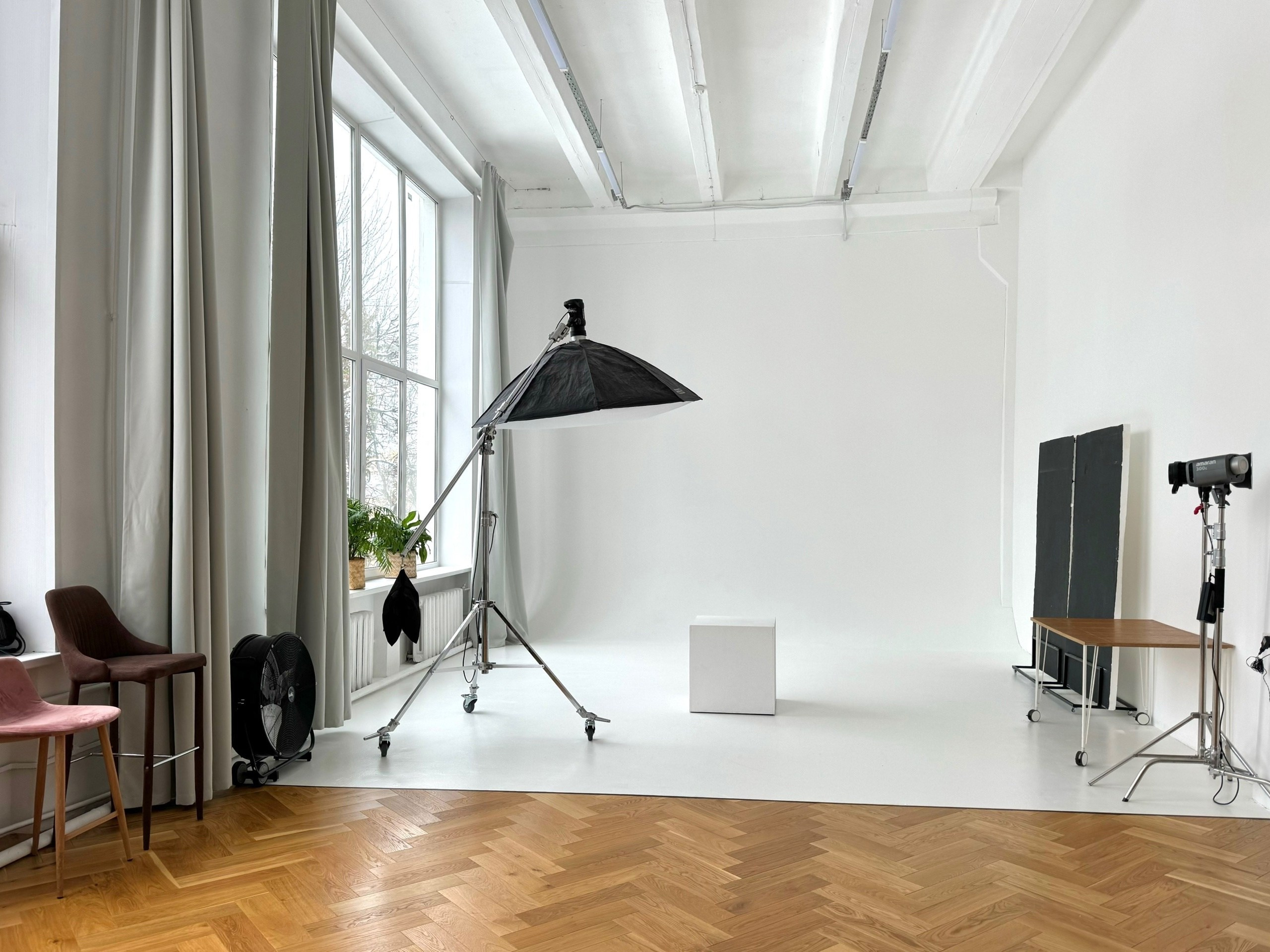 Минималистичные студии и циклорамы. Свадебный и студийный фотограф в Нижнем Новгороде