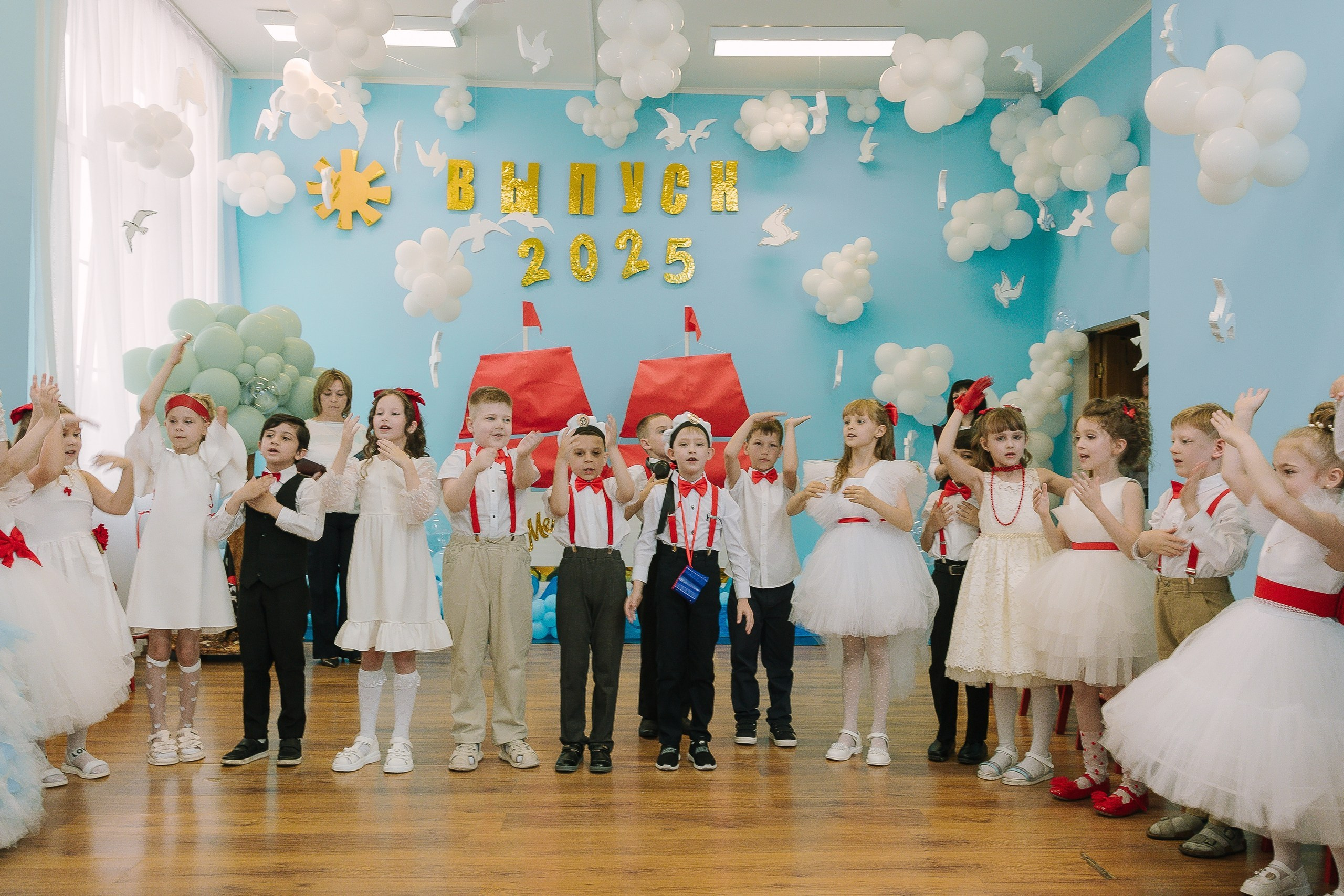 Выпускной 10 ДС. Выпускные альбомы Натальи Бутко: Новороссийск, Анапа, Геленджик