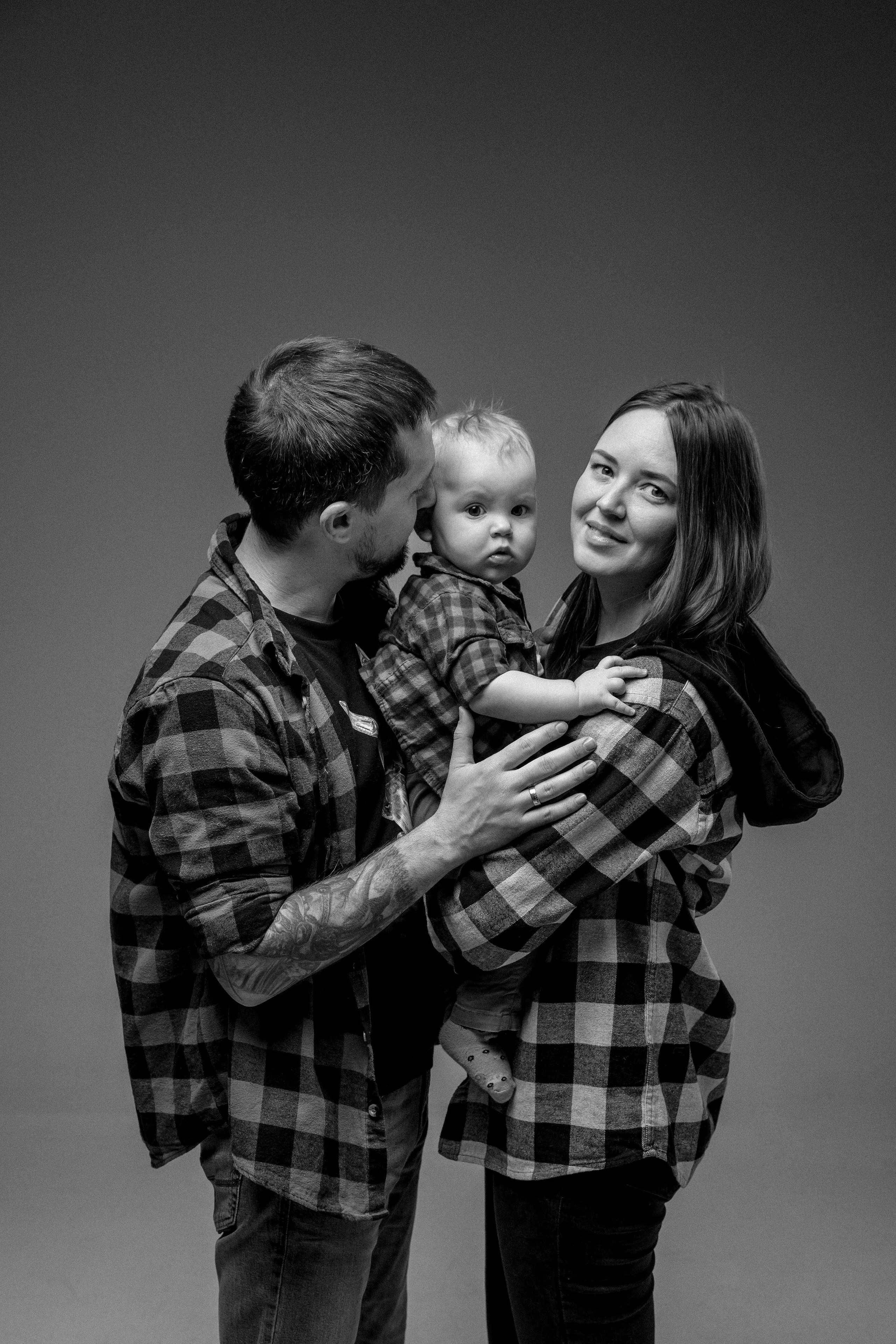 Семейный контент для ЖК «Семья». Свадебный фотограф в Иркутске Сапаров Александр