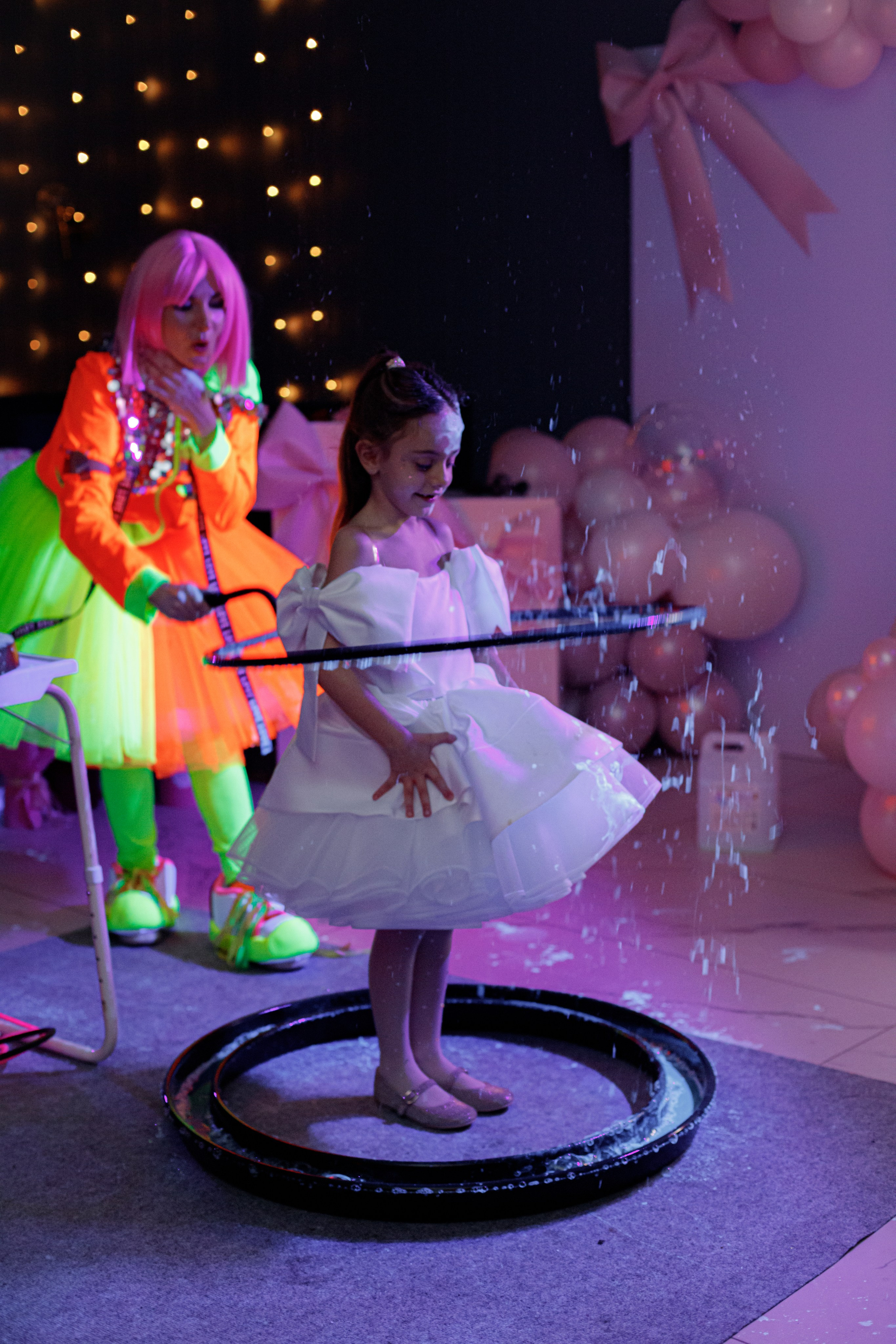 ASIA'S BIRTHDAY PARTY. Photokarish