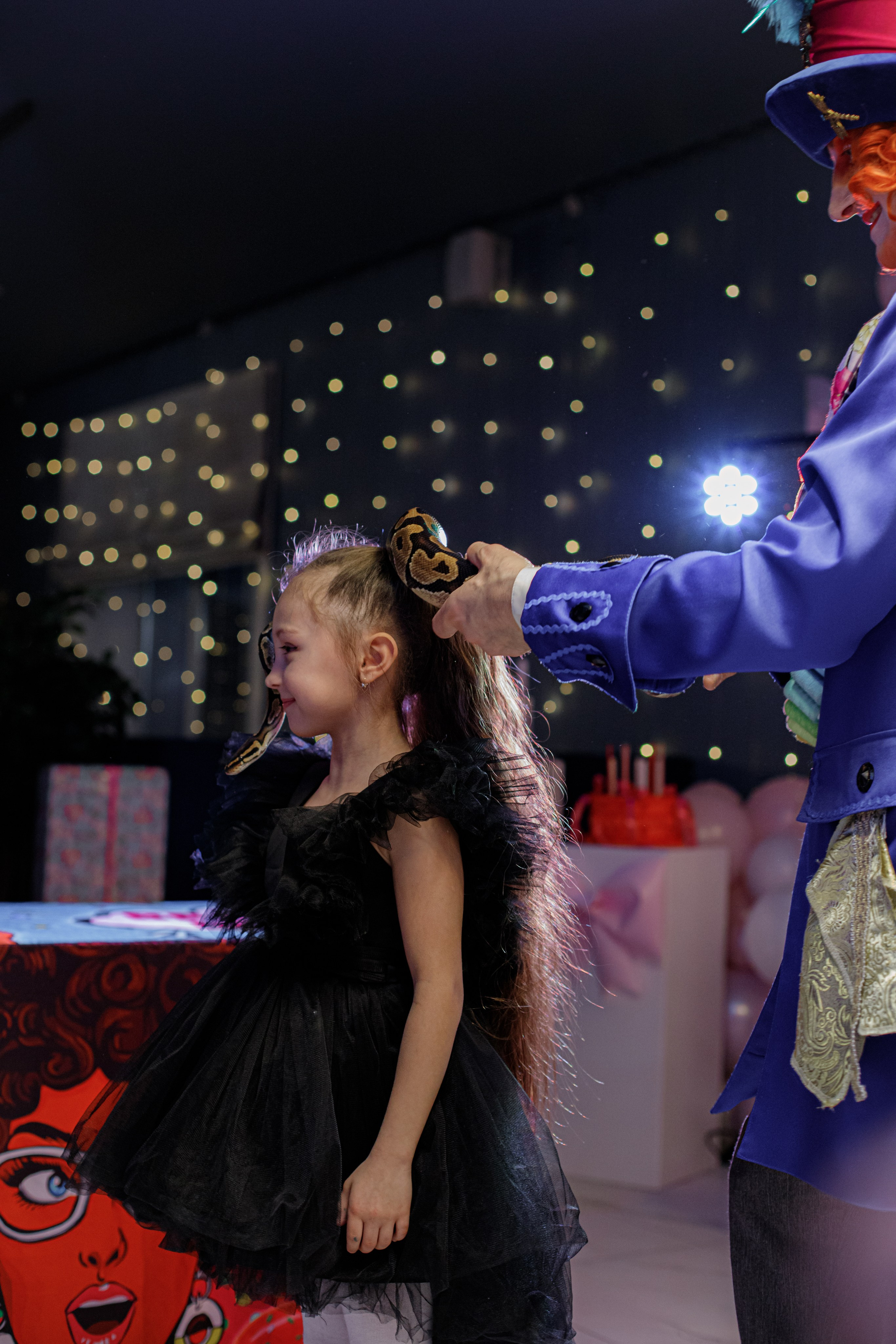 ASIA'S BIRTHDAY PARTY. Photokarish