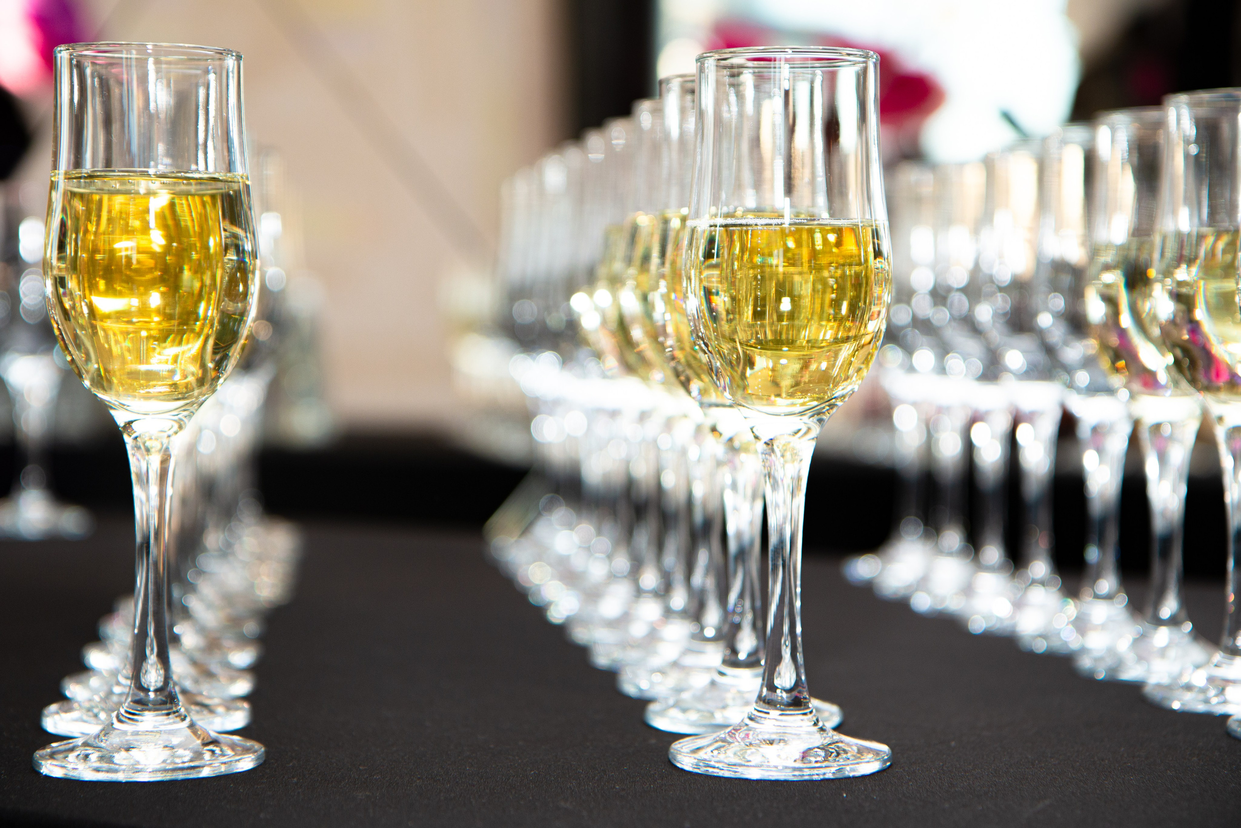 Выставки, открытия, конференции. Предметный и репортажный фотограф Алексей Кротов