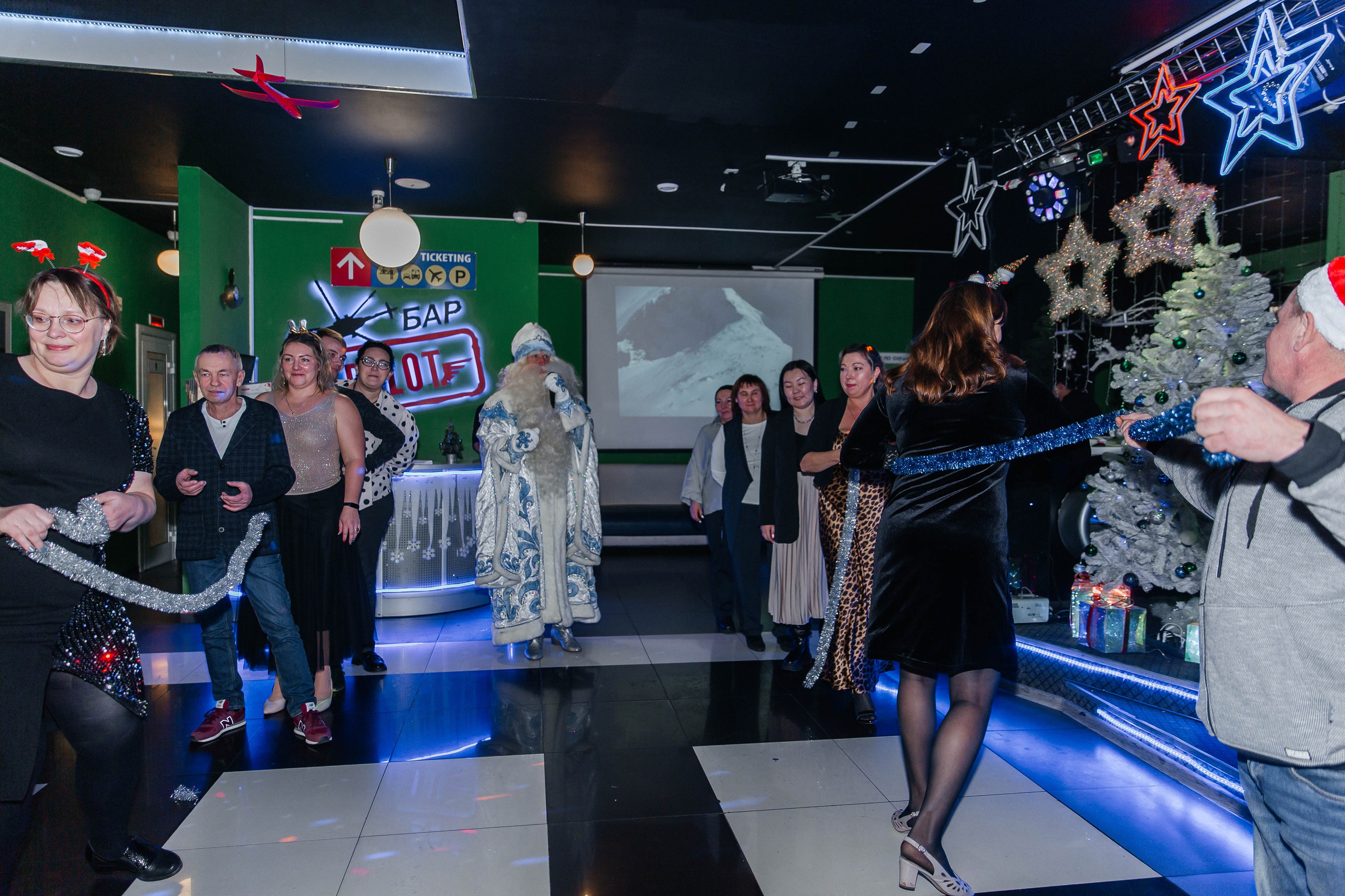 Новогодний корпоратив репортаж. Главная