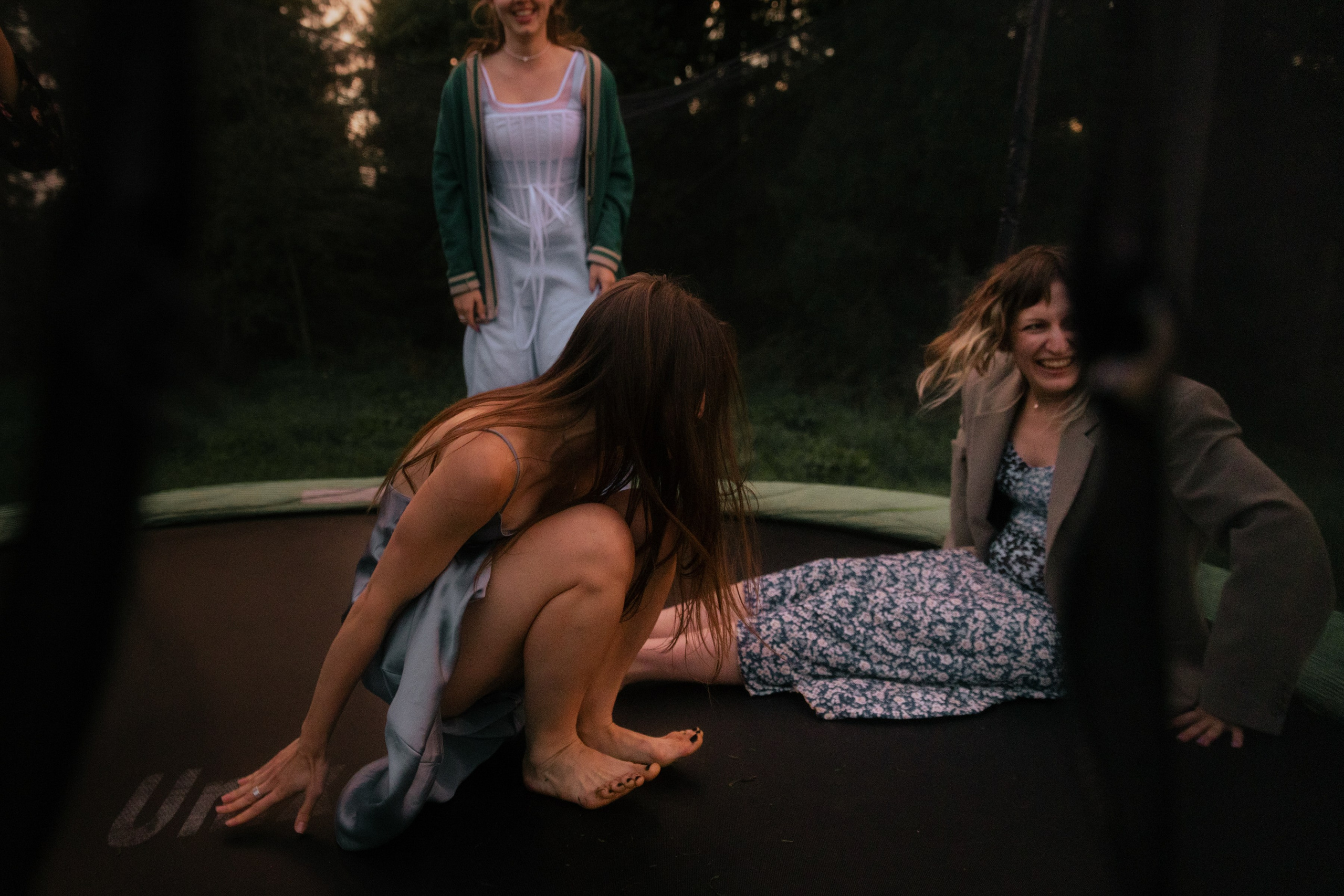 Алиса и Слава, роспись в Москве и вечеринка на природе, подальше от города. Фотограф в Москве Екатерина Черненко