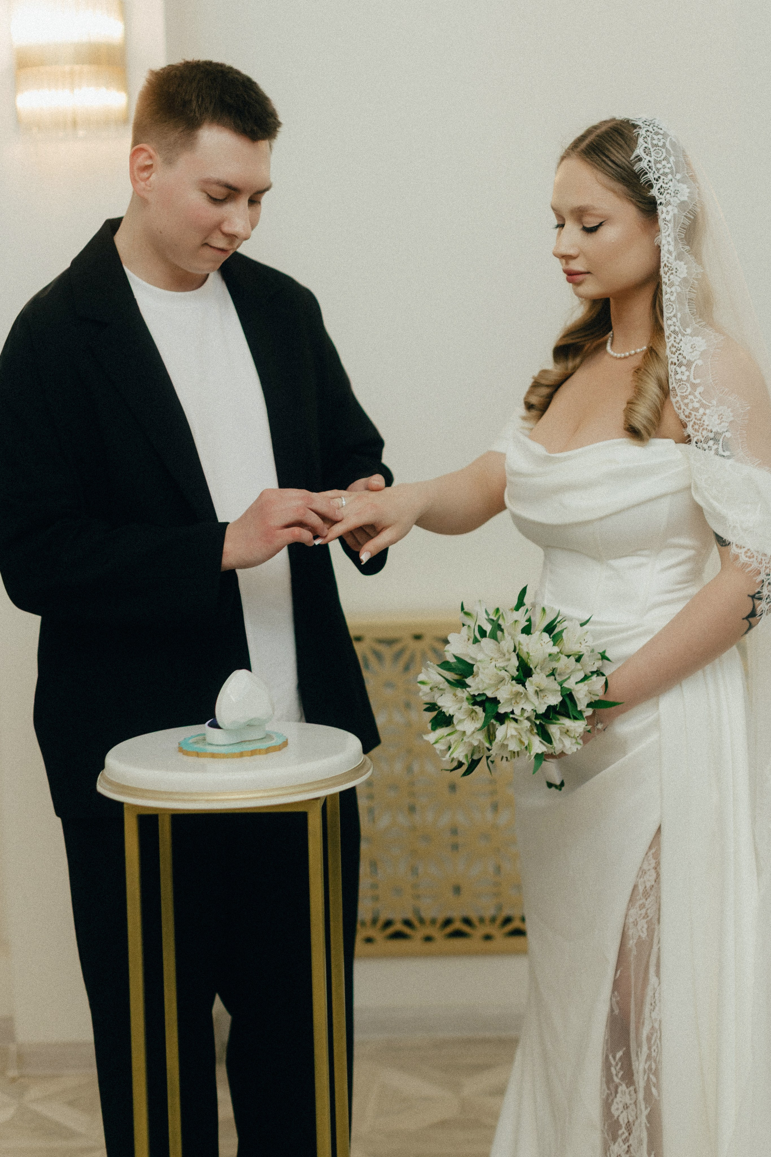 Влад и Алина. Весна началась. Свадебный и портретный фотограф в Москве Кристина Золотова