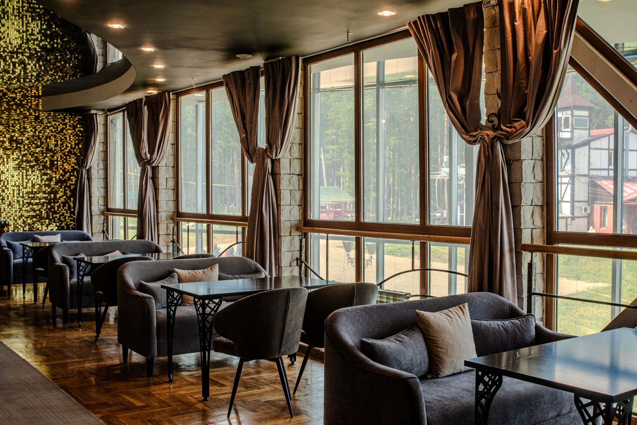 Концертный клуб «Сердце замка» A-Alvo, фото интерьерного фотографа Алексея Муравьёва, музыкальное пространство УфаЛобби клуба «Сердце замка» A-Alvo, съёмка интерьерного фотографа Алексея Муравьёва, концертная площадкаЗал концертного клуба «Сердце замка» A-Alvo, работа интерьерного фотографа Алексея Муравьёва, мероприятия УфаСцена клуба «Сердце замка» A-Alvo, фото интерьерного фотографа Алексея Муравьёва, музыкальные выступленияФойе концертного клуба «Сердце замка» A-Alvo, съёмка интерьерного фотографа Алексея Муравьёва, атмосфера УфаАкустика клуба «Сердце замка» A-Alvo, работа интерьерного фотографа Алексея Муравьёва, живой звукЗона отдыха «Сердце замка» A-Alvo, фото интерьерного фотографа Алексея Муравьёва, комфорт для зрителейВход в клуб «Сердце замка» A-Alvo, съёмка интерьерного фотографа Алексея Муравьёва, концертная площадка УфаИнтерьер концертного клуба «Сердце замка» A-Alvo, работа интерьерного фотографа Алексея Муравьёва, мероприятияОсвещение клуба «Сердце замка» A-Alvo, фото интерьерного фотографа Алексея Муравьёва, концертный зал УфаЗвуковое оборудование «Сердце замка» A-Alvo, съёмка интерьерного фотографа Алексея Муравьёва, музыкальная площадкаМеста для зрителей клуб «Сердце замка» A-Alvo, работа интерьерного фотографа Алексея Муравьёва, комфорт УфаБарная зона «Сердце замка» A-Alvo, фото интерьерного фотографа Алексея Муравьёва, концертная площадкаВестибюль клуба «Сердце замка» A-Alvo, съёмка интерьерного фотографа Алексея Муравьёва, вход УфаОбщая панорама концертного клуба «Сердце замка» A-Alvo, работа интерьерного фотографа Алексея Муравьёва, музыкальное пространство