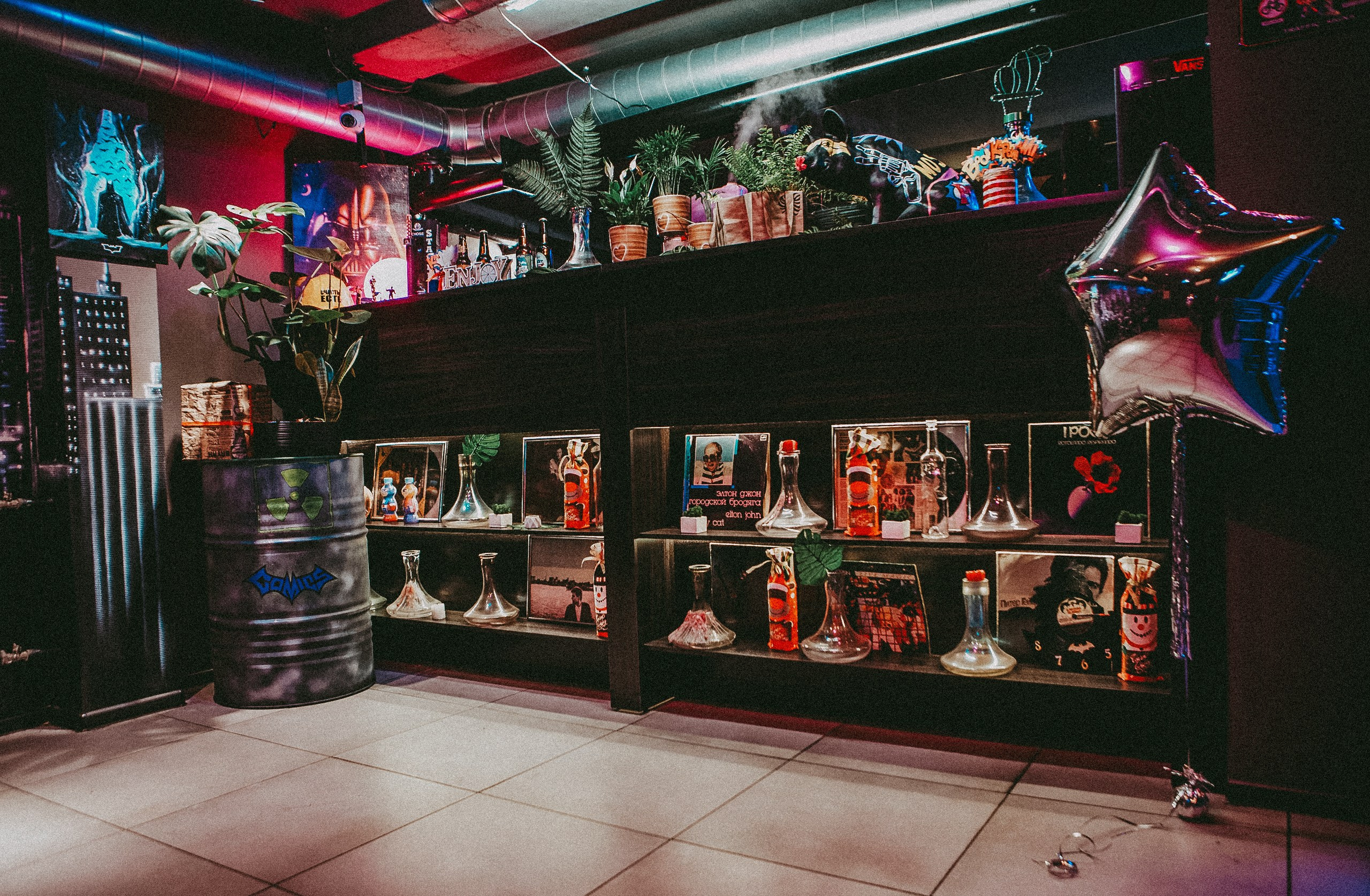 Съёмка в Comics Lounge Bar. Фотограф в городе Самара Александр Гераськин